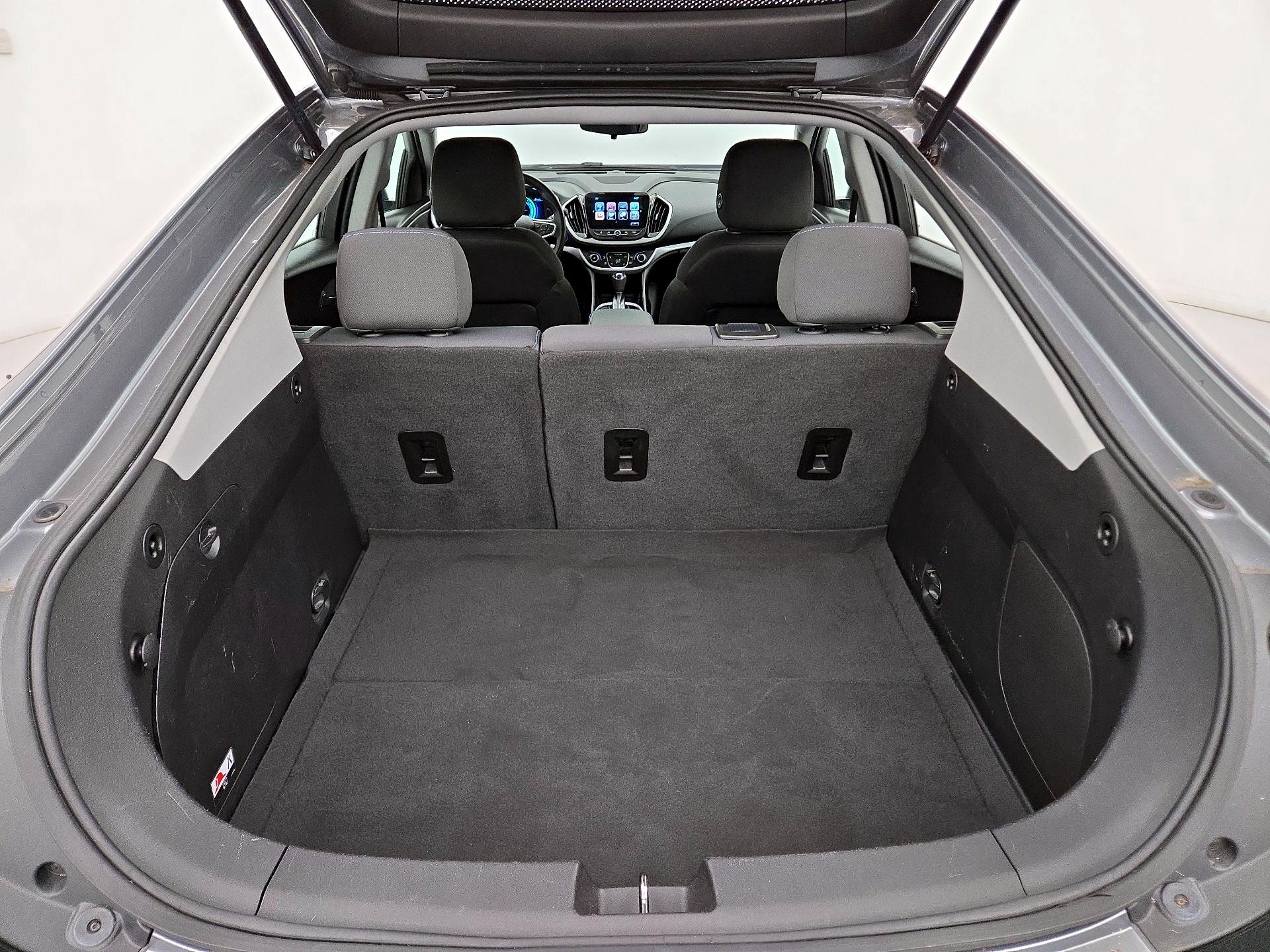 Thumbnail: 2018 Chevrolet Volt - 20