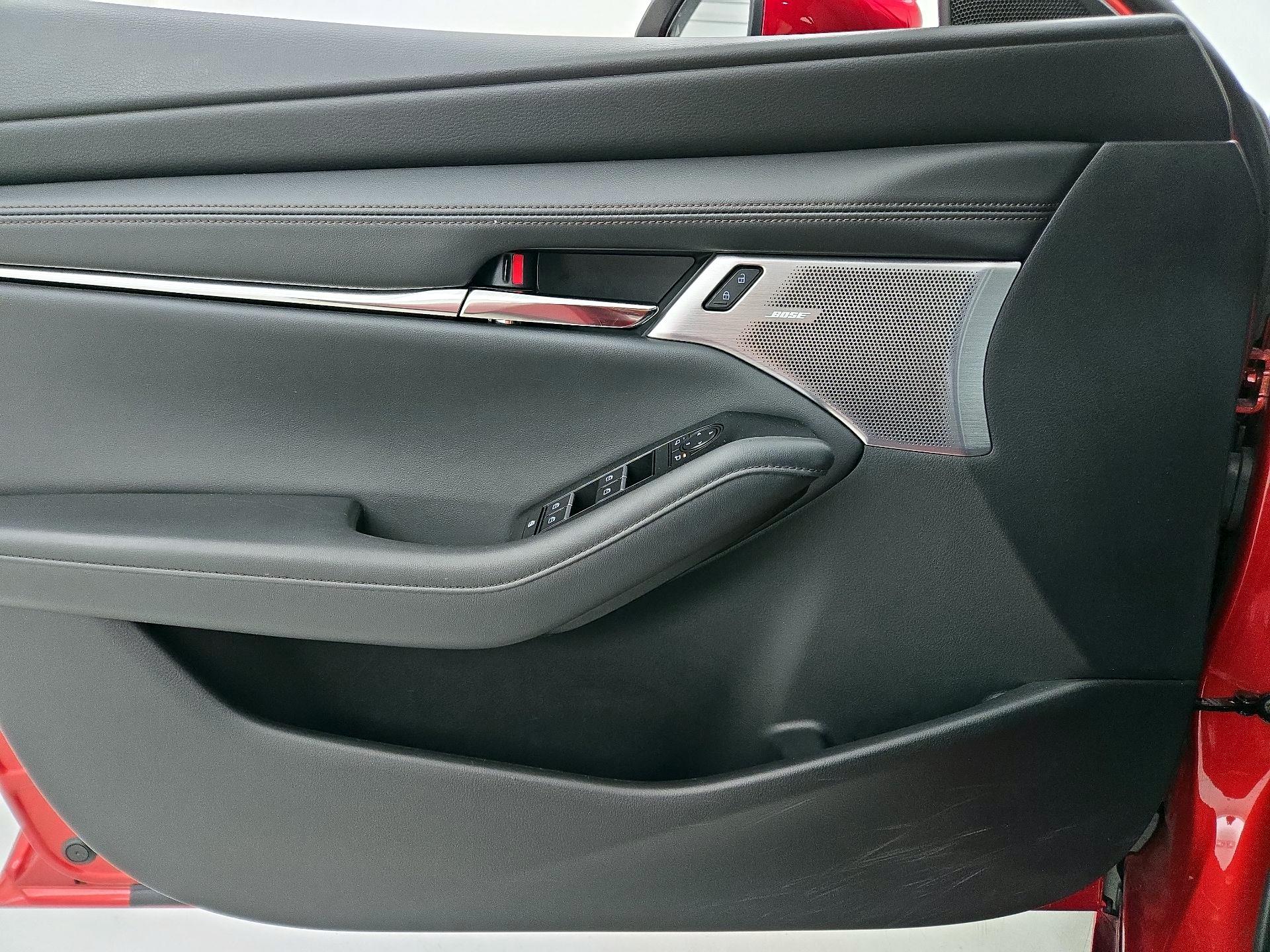 Thumbnail: 2022 Mazda Mazda3 - 12