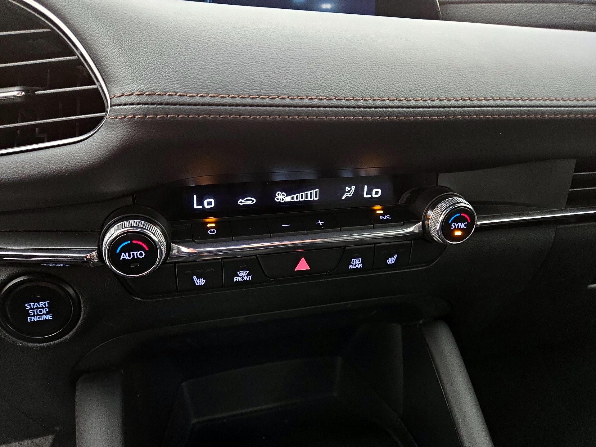 Thumbnail: 2022 Mazda Mazda3 - 17