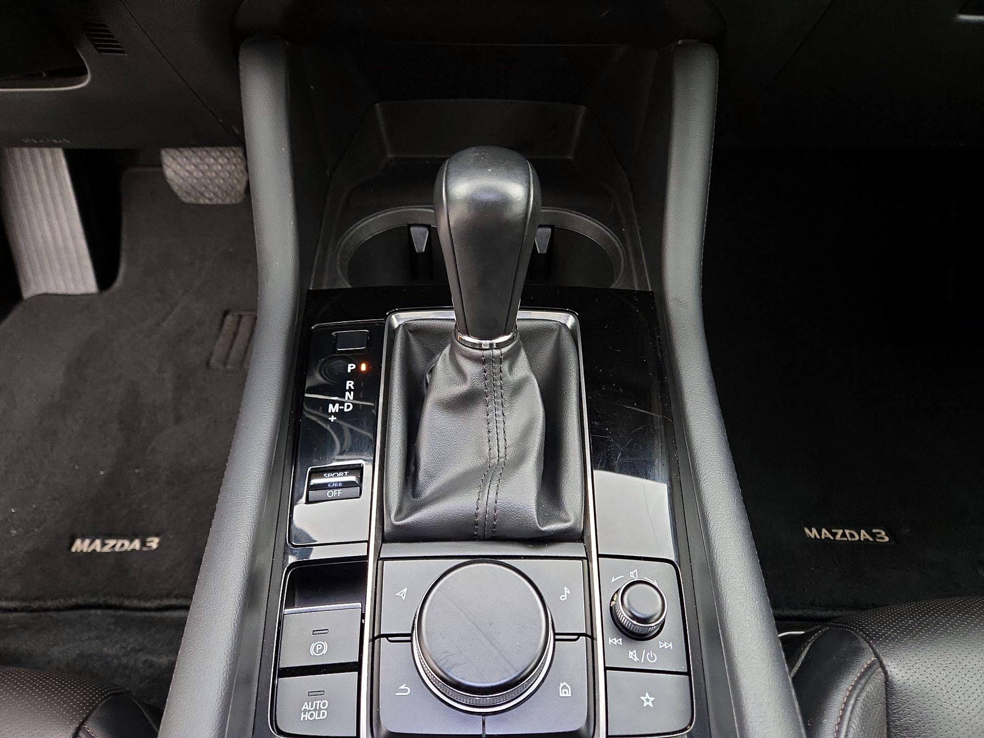 Thumbnail: 2022 Mazda Mazda3 - 18