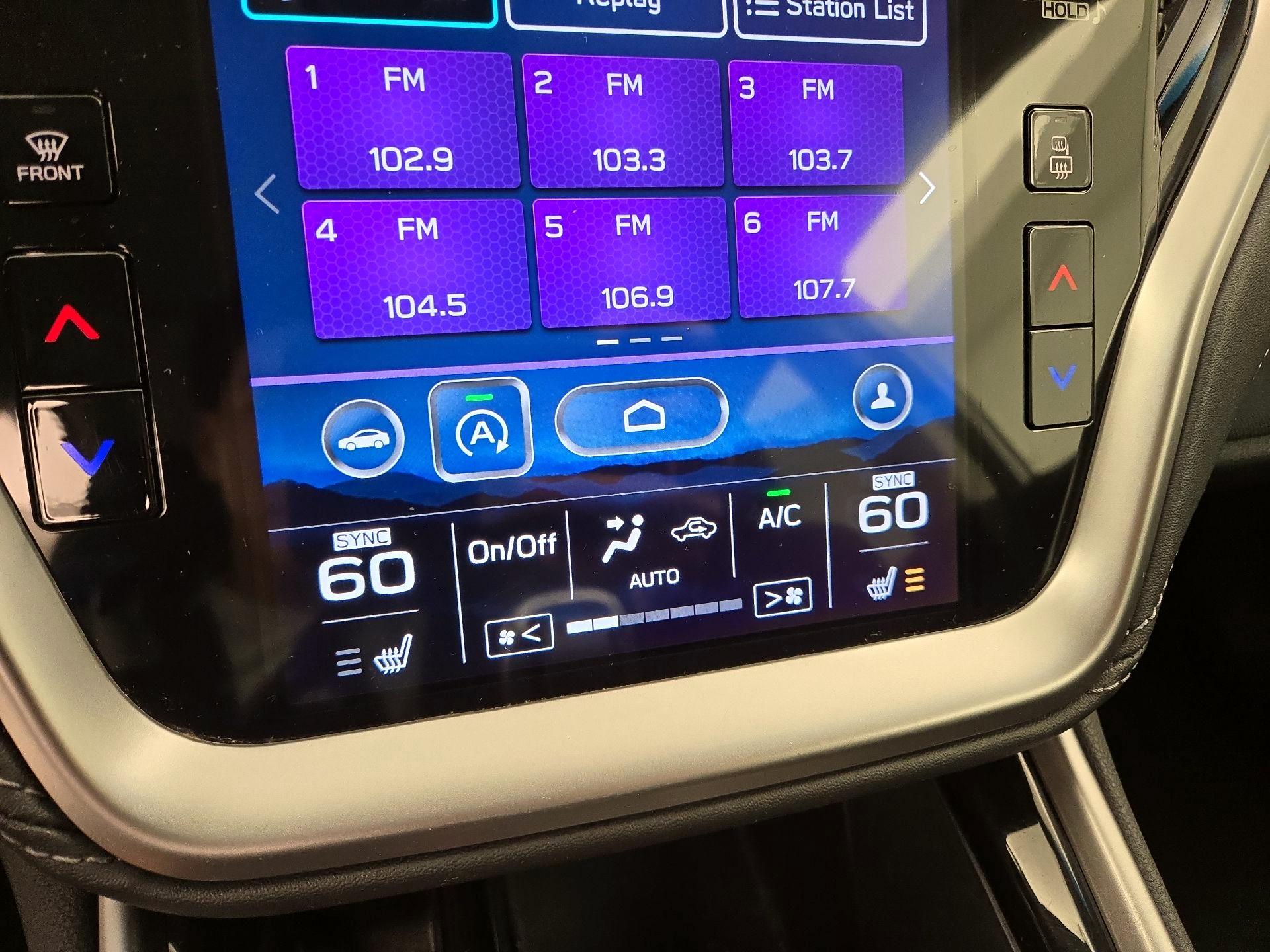 Thumbnail: 2022 Subaru Outback - 17