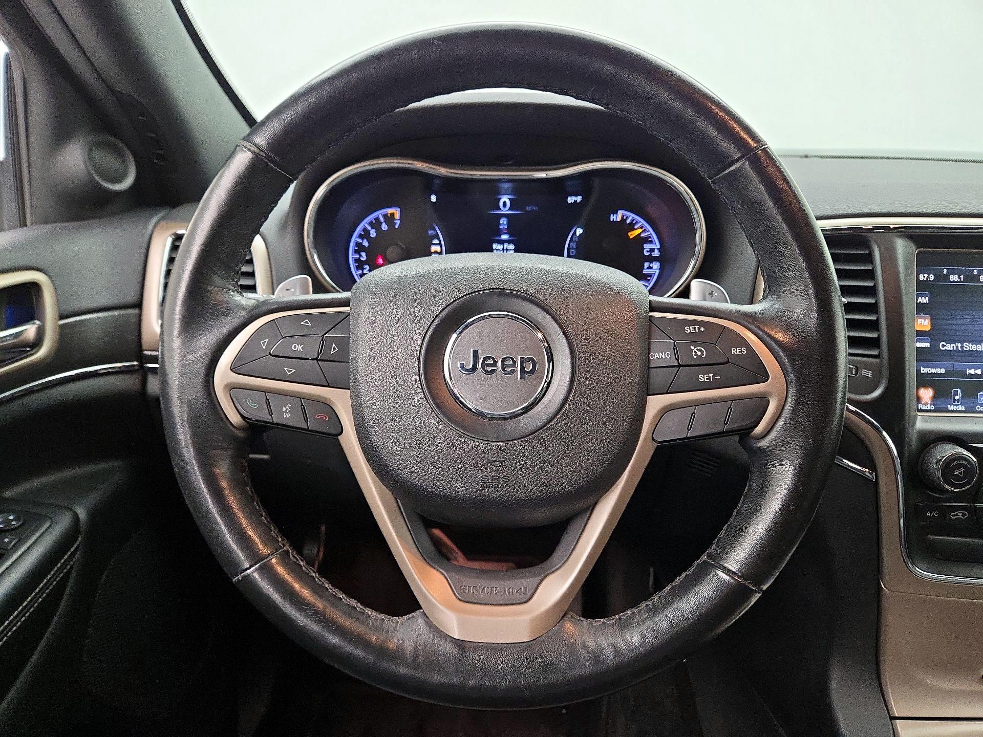 Thumbnail: 2015 Jeep Grand Cherokee - 10