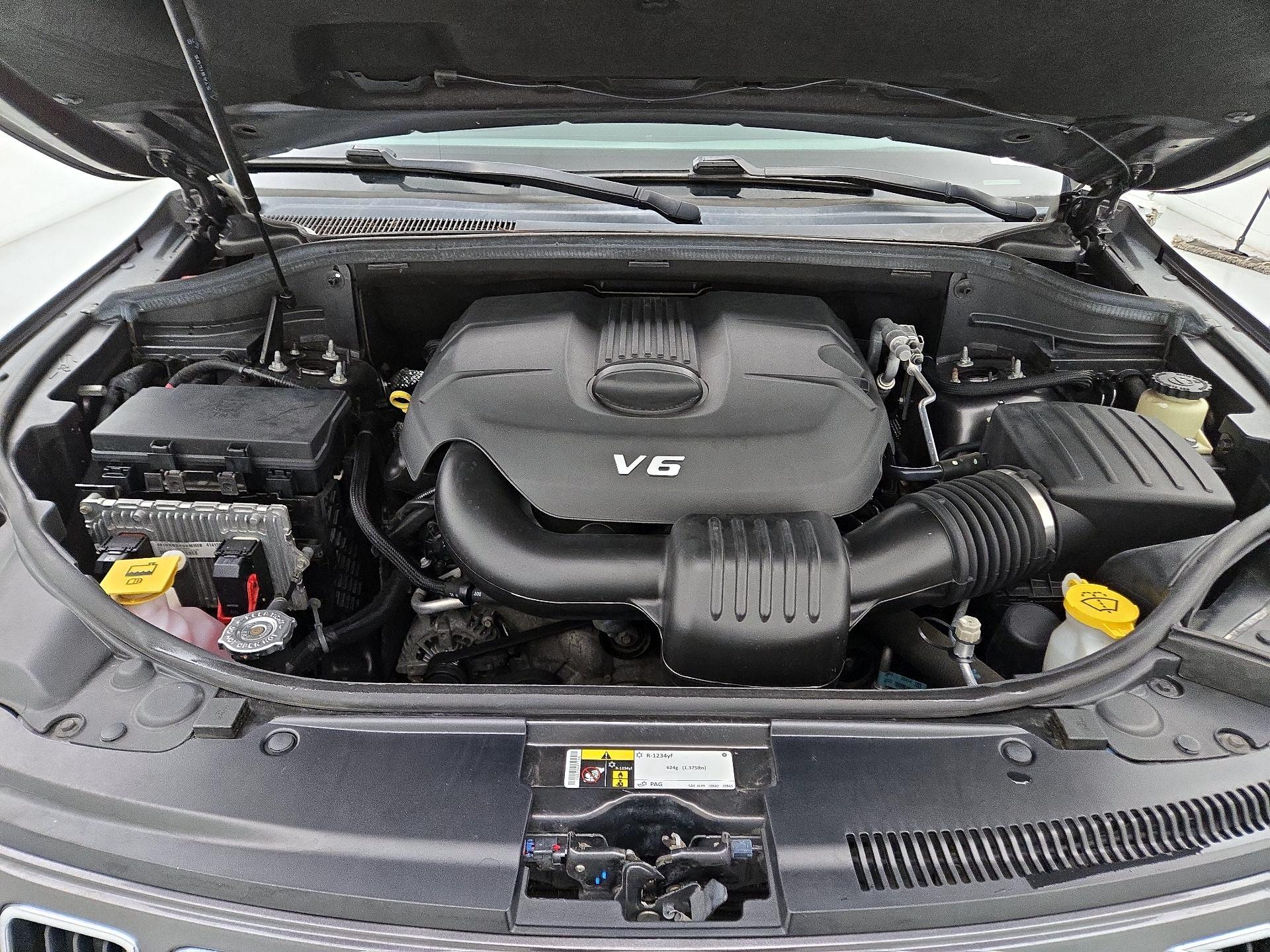 Thumbnail: 2015 Jeep Grand Cherokee - 20