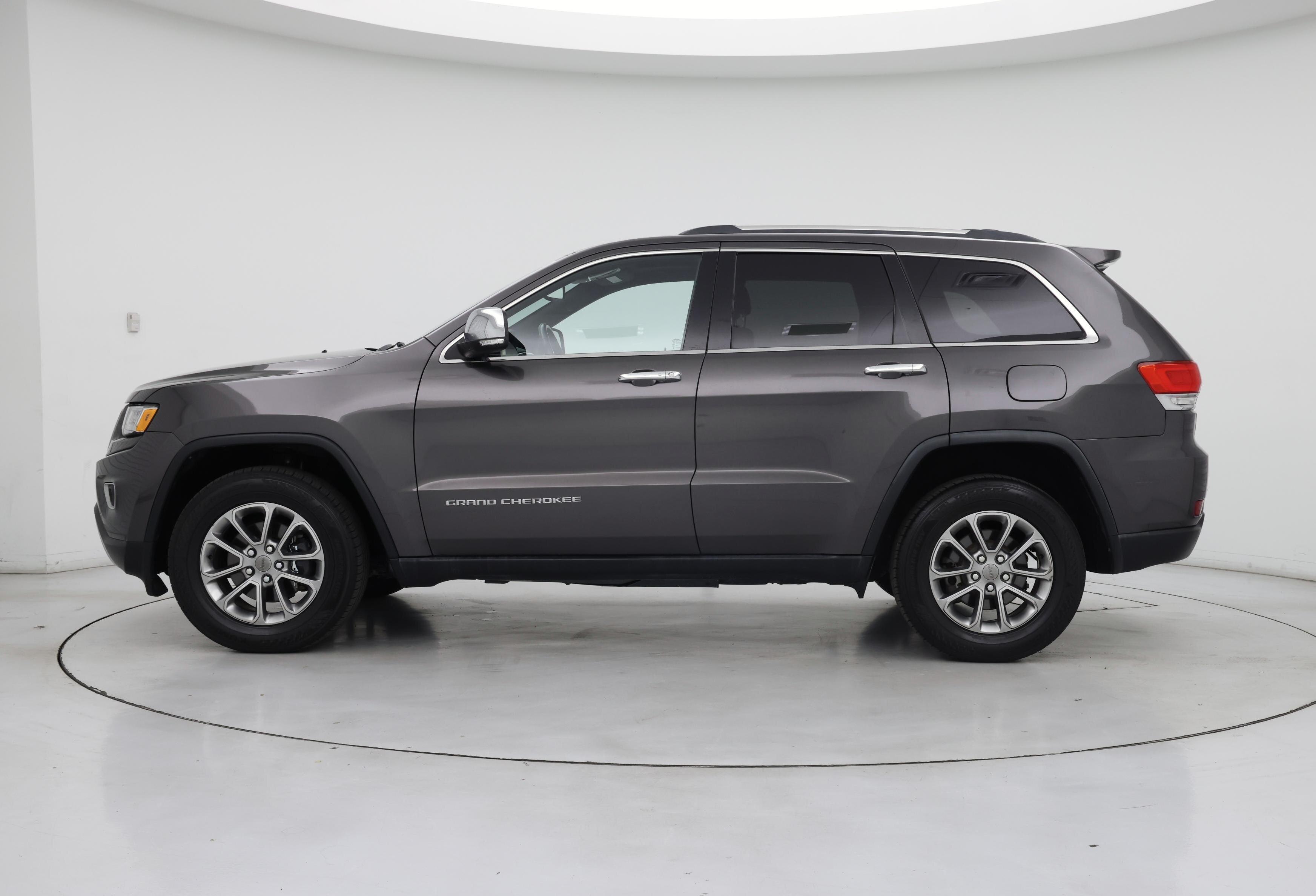 Thumbnail: 2015 Jeep Grand Cherokee - 3