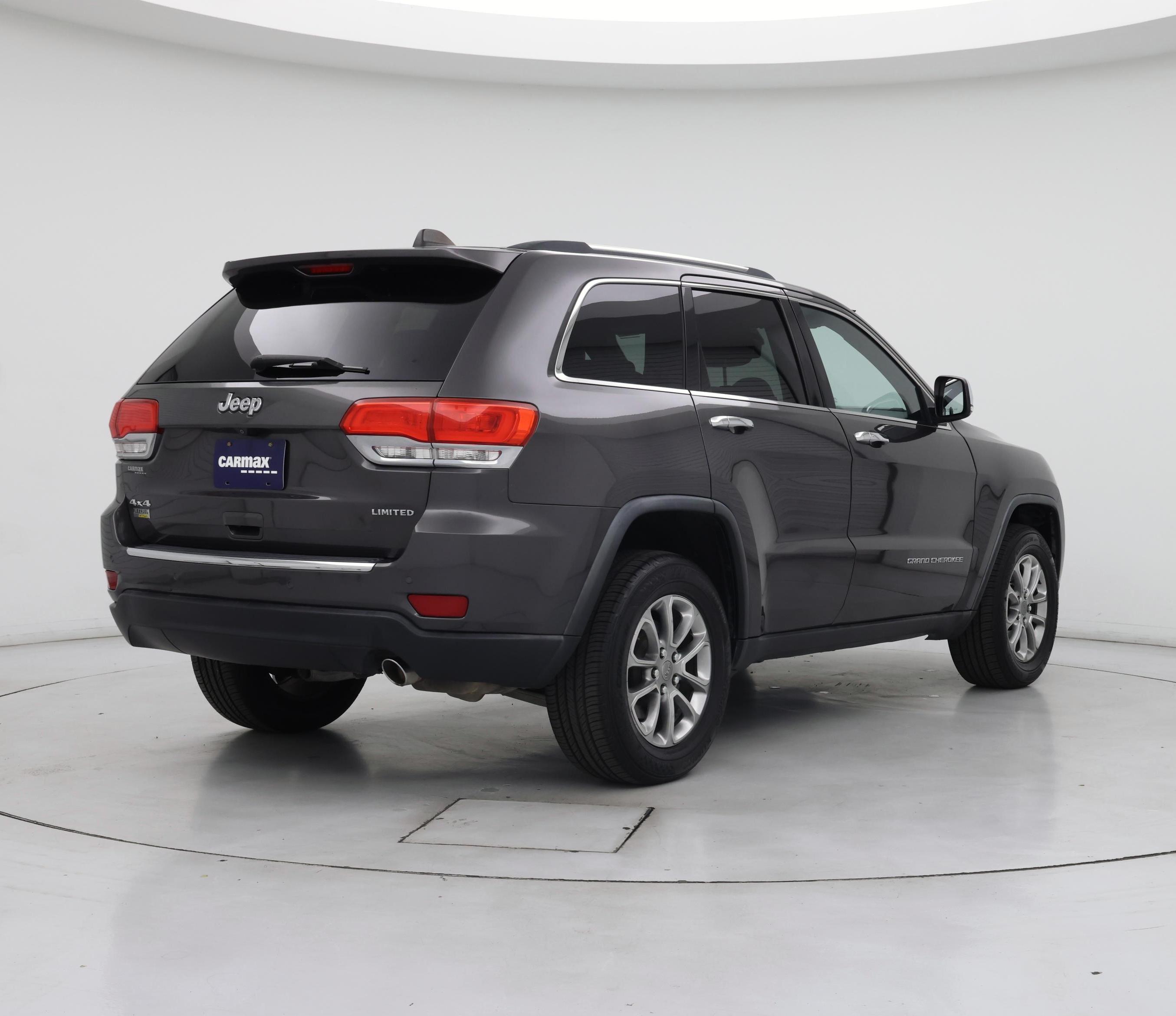 Thumbnail: 2015 Jeep Grand Cherokee - 8