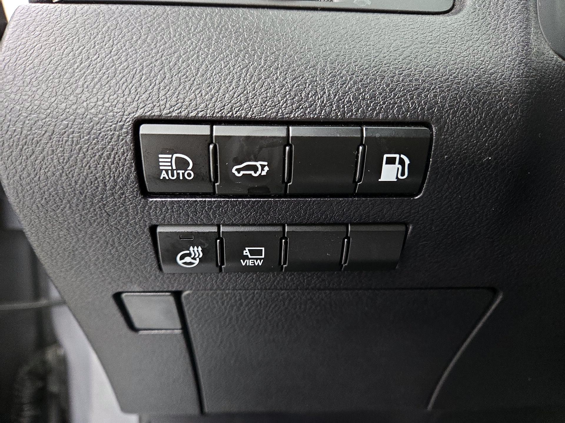 Thumbnail: 2021 Lexus RX - 13