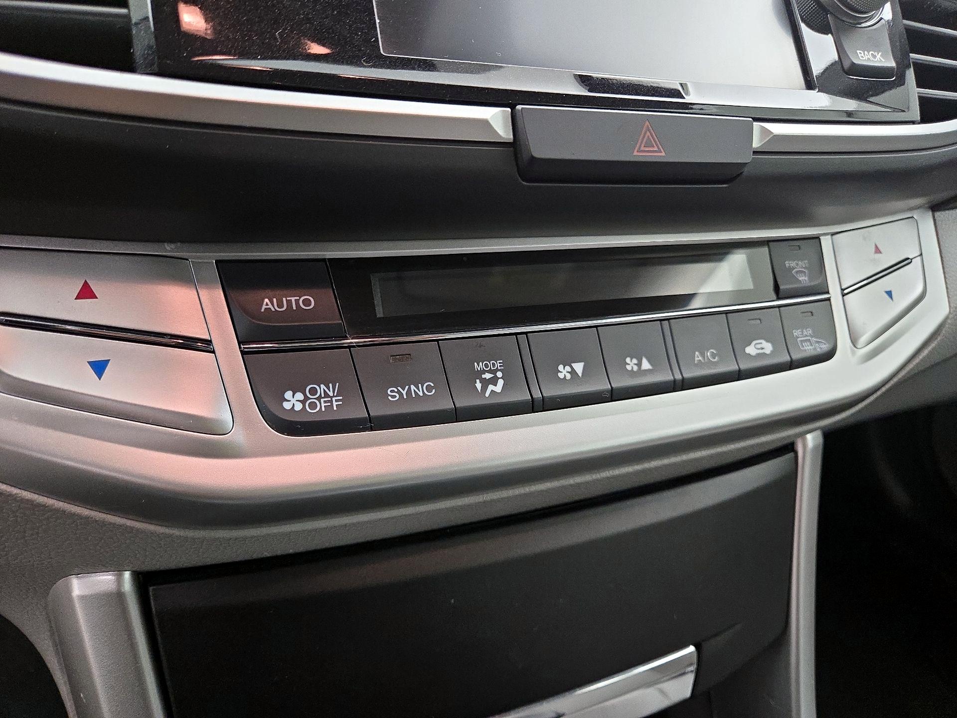 Thumbnail: 2014 Honda Accord - 16