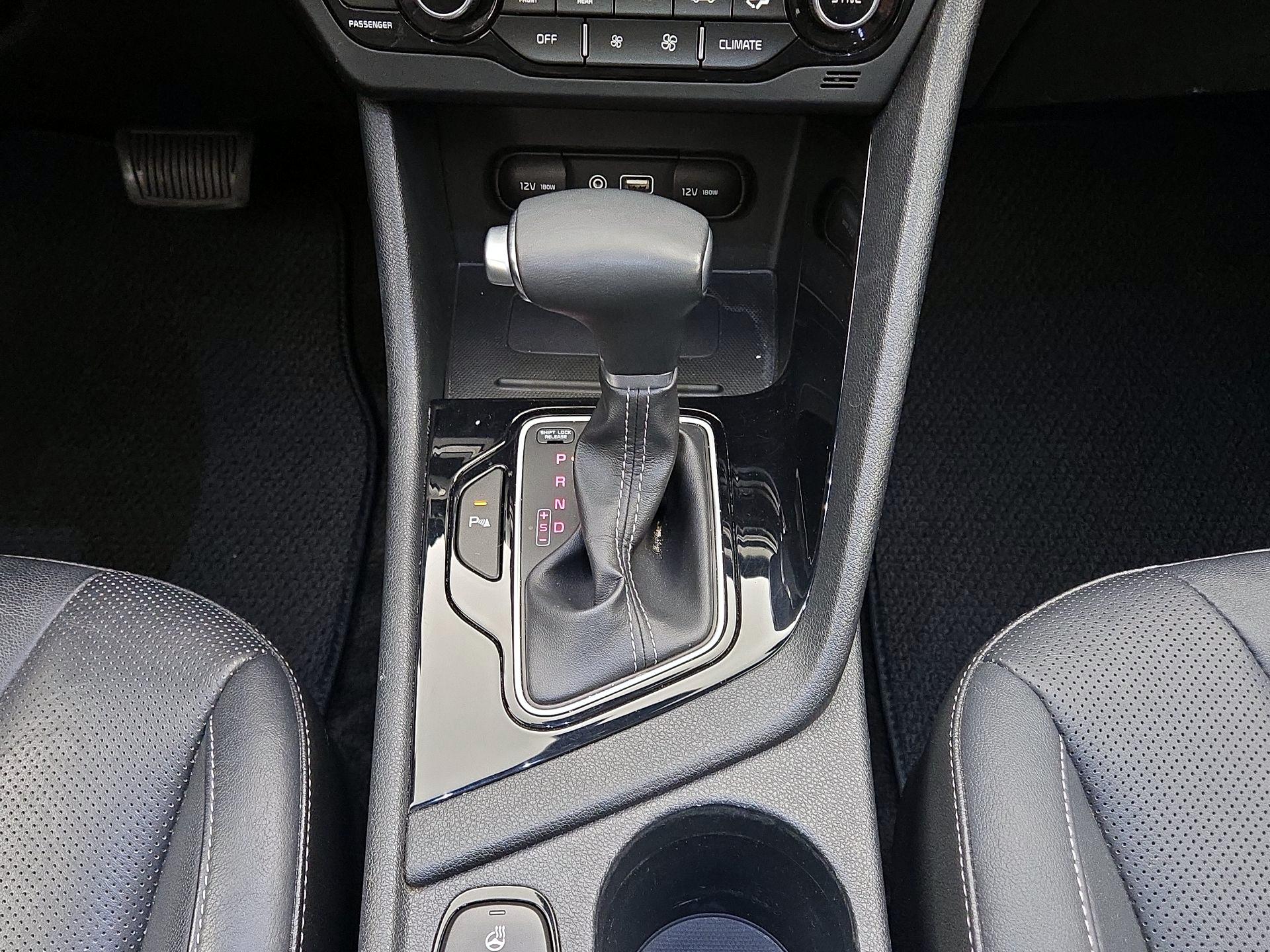 Thumbnail: 2019 Kia Niro - 18