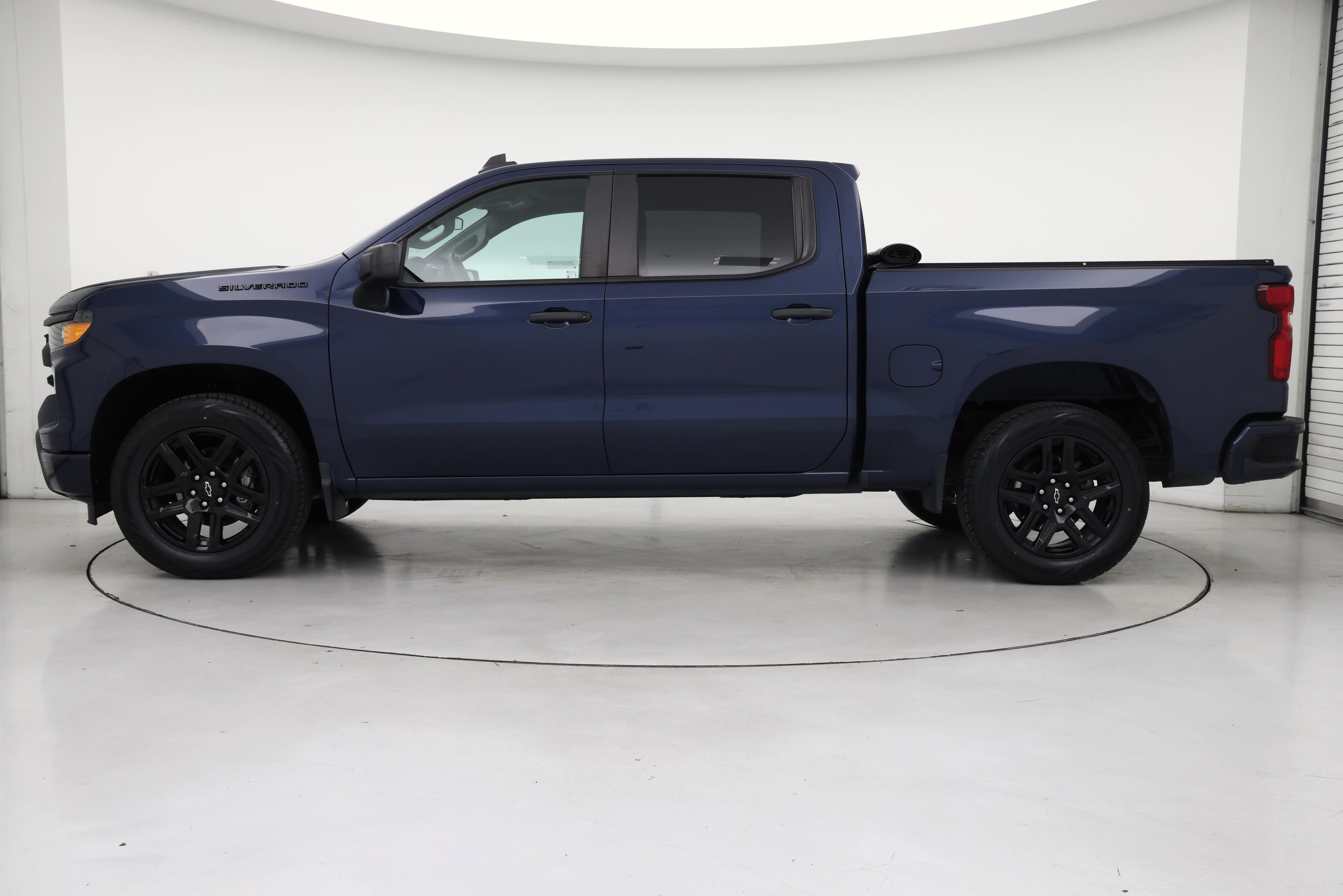 Thumbnail: 2023 Chevrolet Silverado 1500 - 3