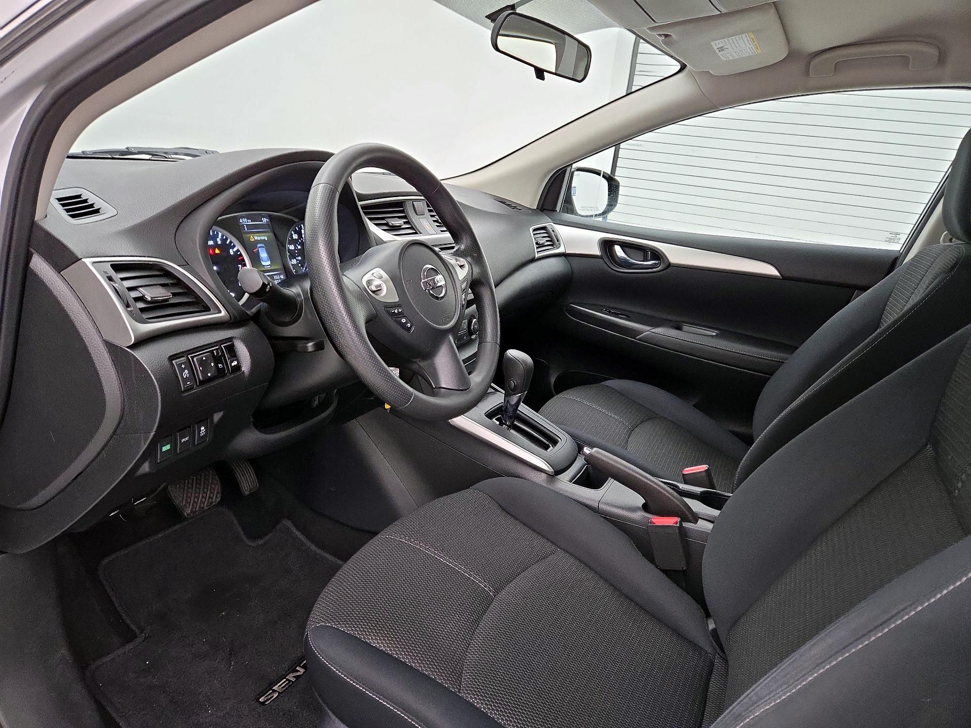 Thumbnail: 2018 Nissan Sentra - 11