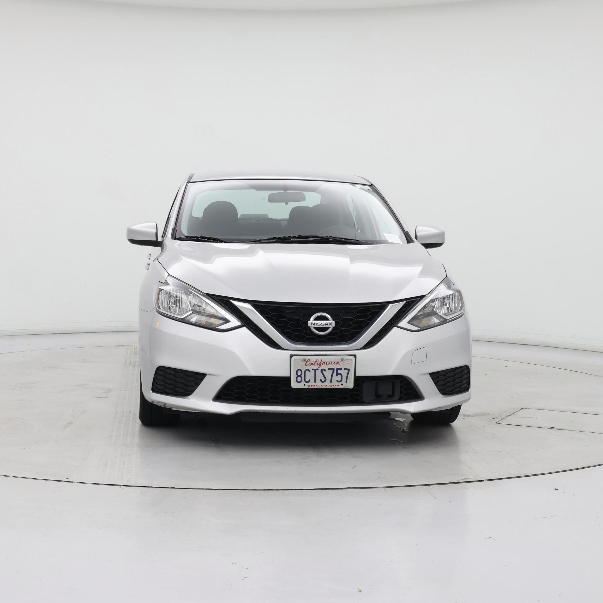 Thumbnail: 2018 Nissan Sentra - 5