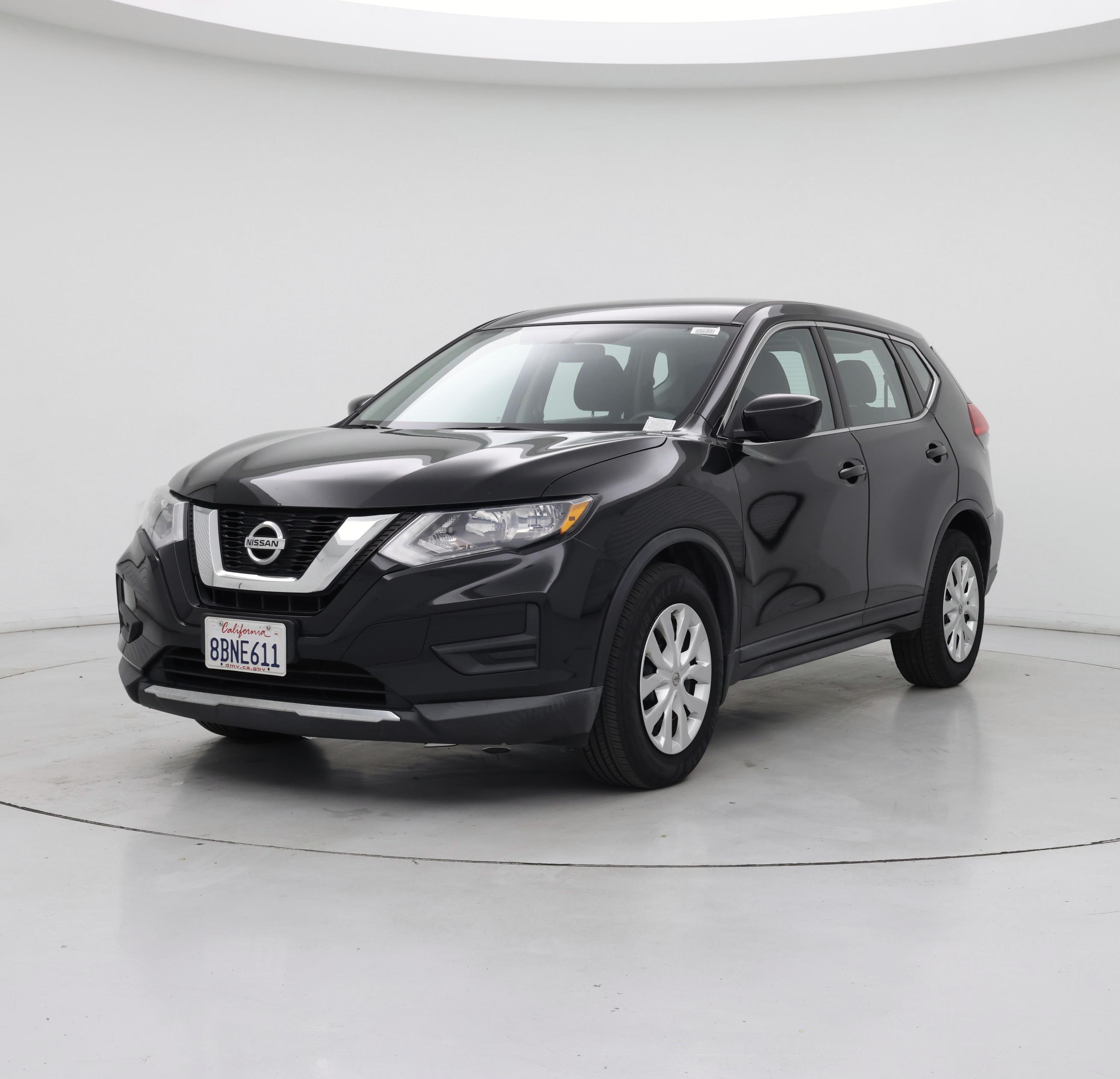 Thumbnail: 2017 Nissan Rogue - 4