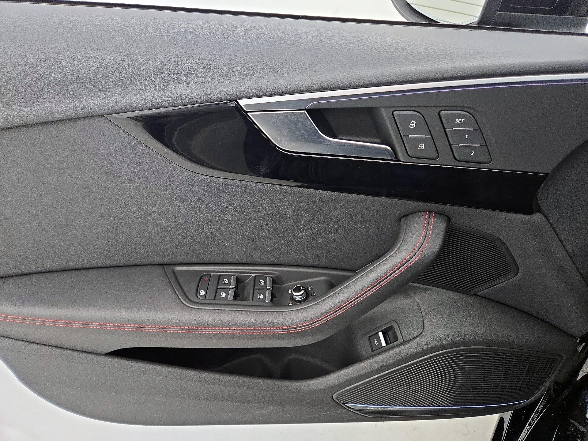 Thumbnail: 2018 Audi A4 - 12