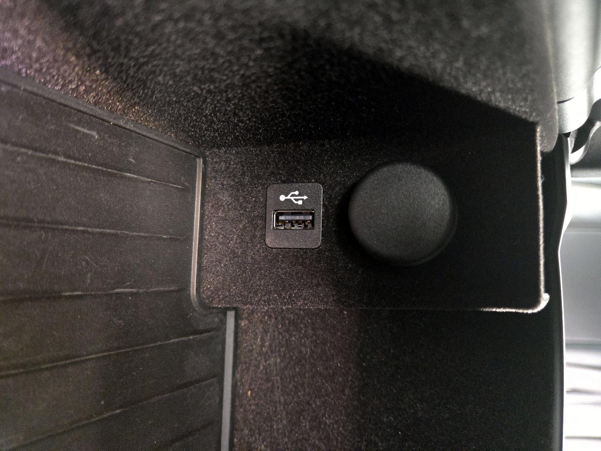 Thumbnail: 2019 BMW 5 Series - 19