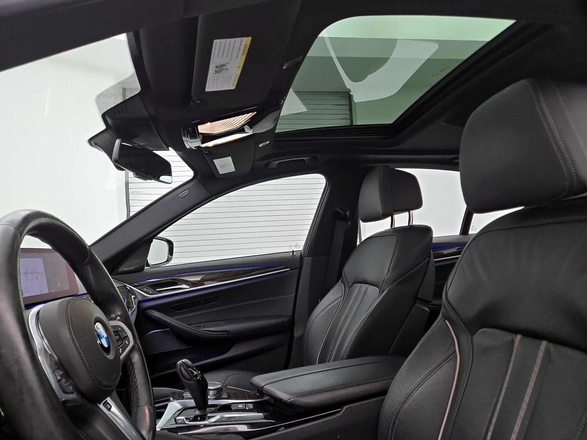 Thumbnail: 2019 BMW 5 Series - 20