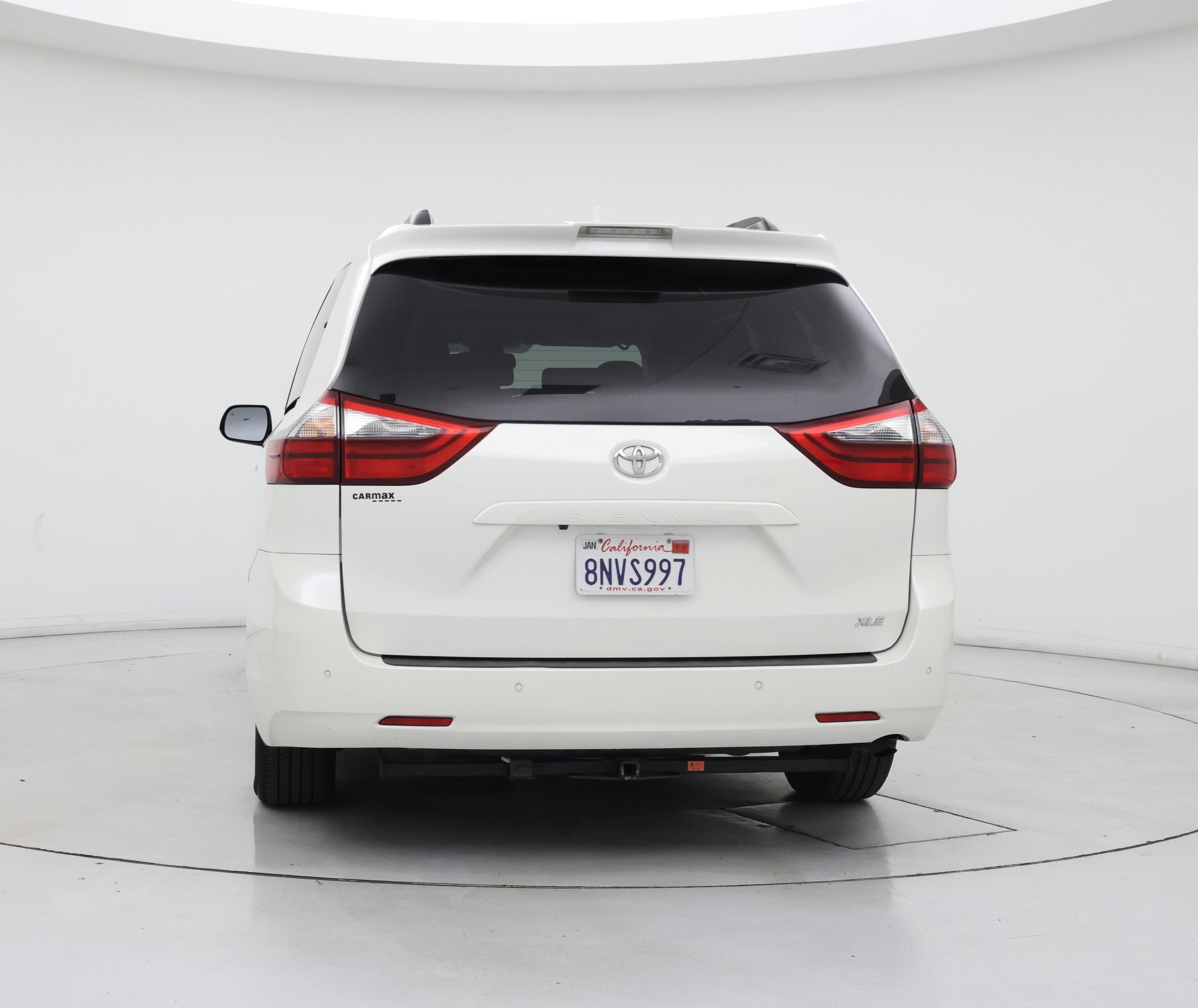 Thumbnail: 2020 Toyota Sienna - 6