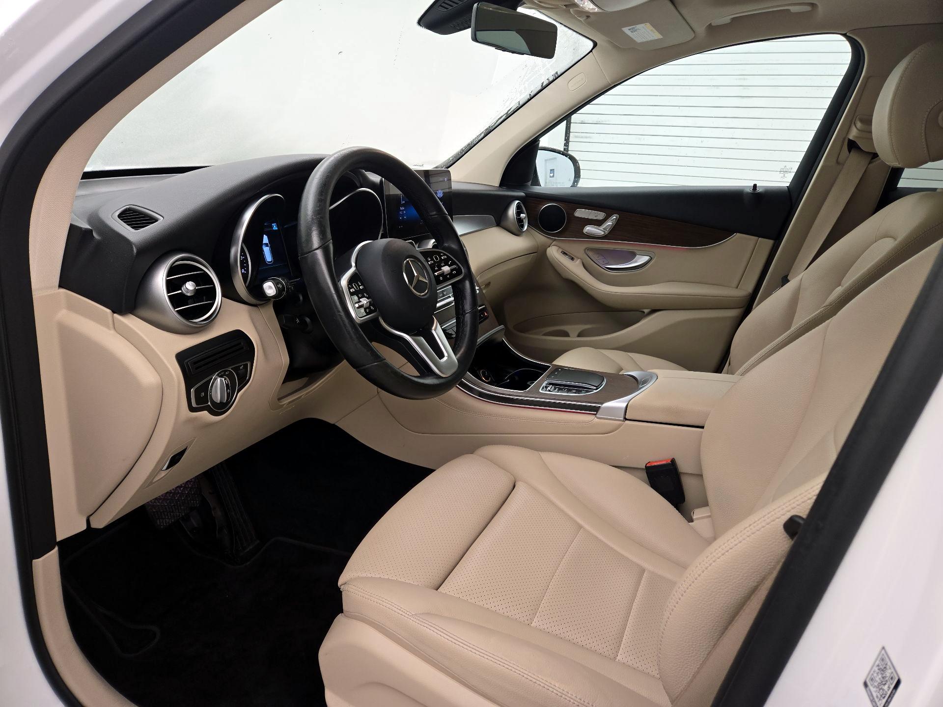 Thumbnail: 2021 Mercedes-Benz GLC - 11