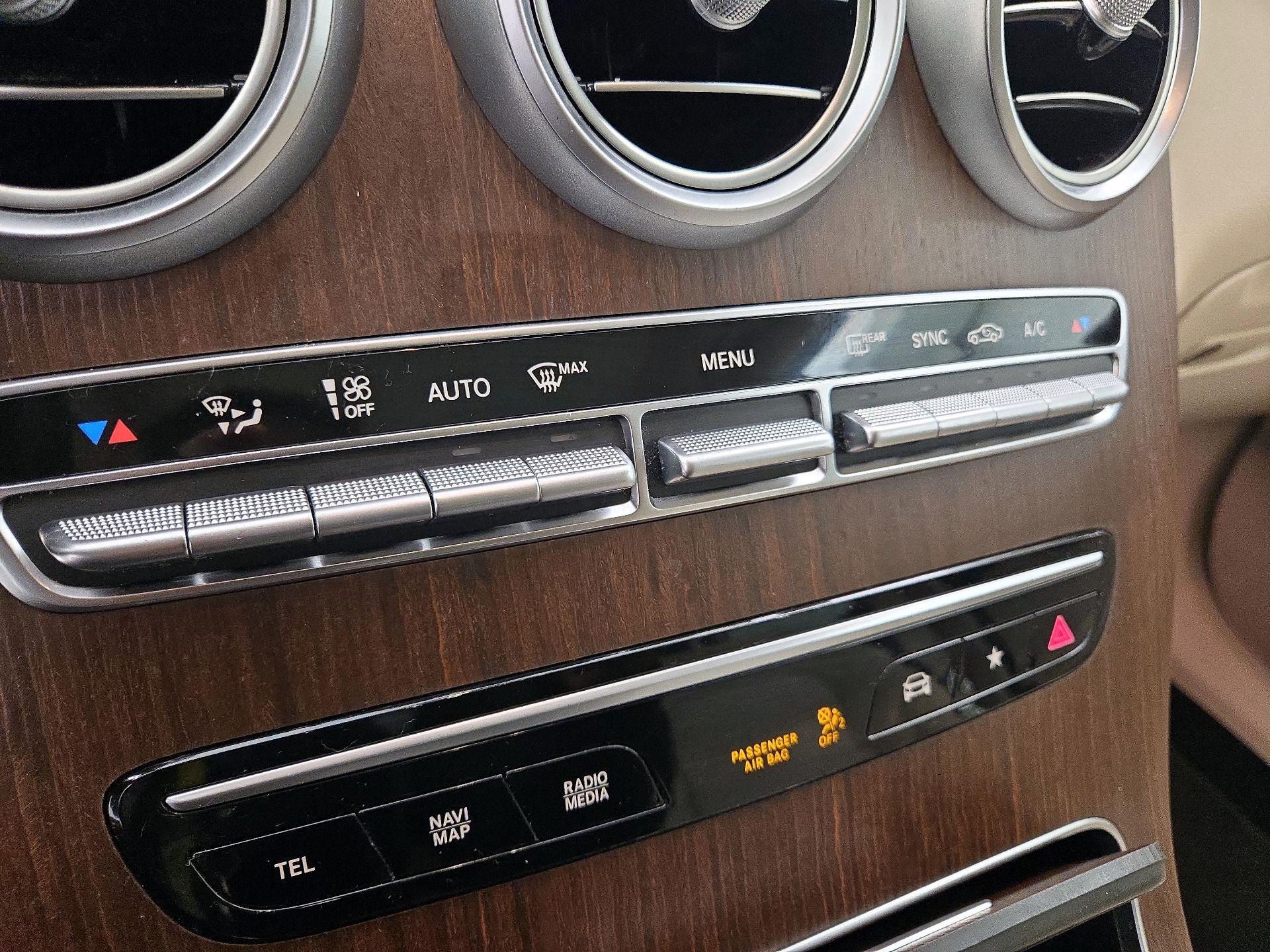 Thumbnail: 2021 Mercedes-Benz GLC - 16