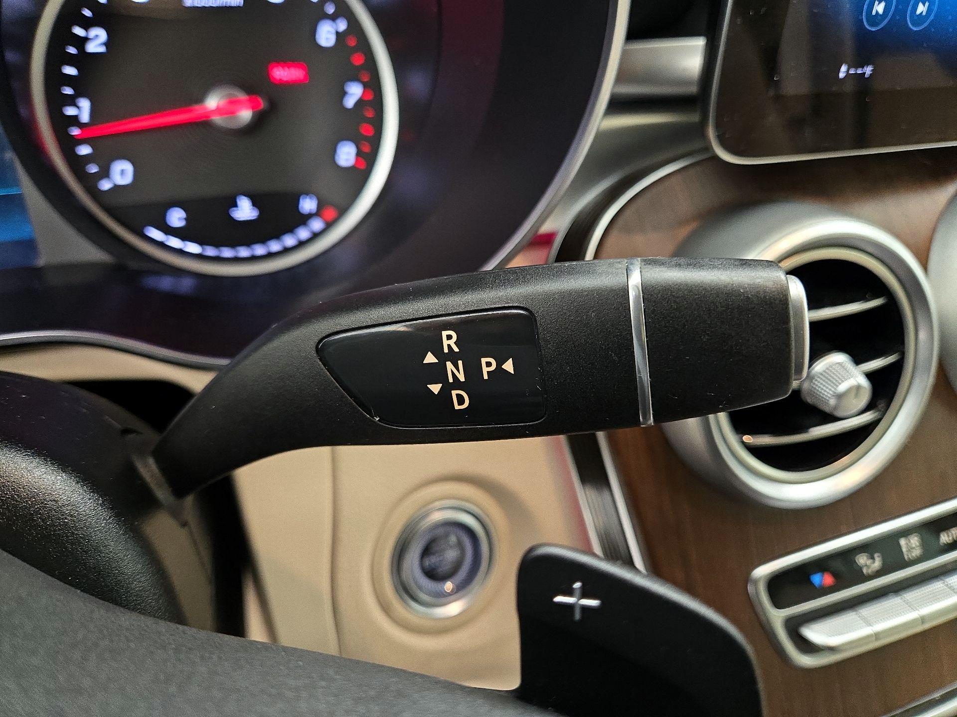 Thumbnail: 2021 Mercedes-Benz GLC - 17