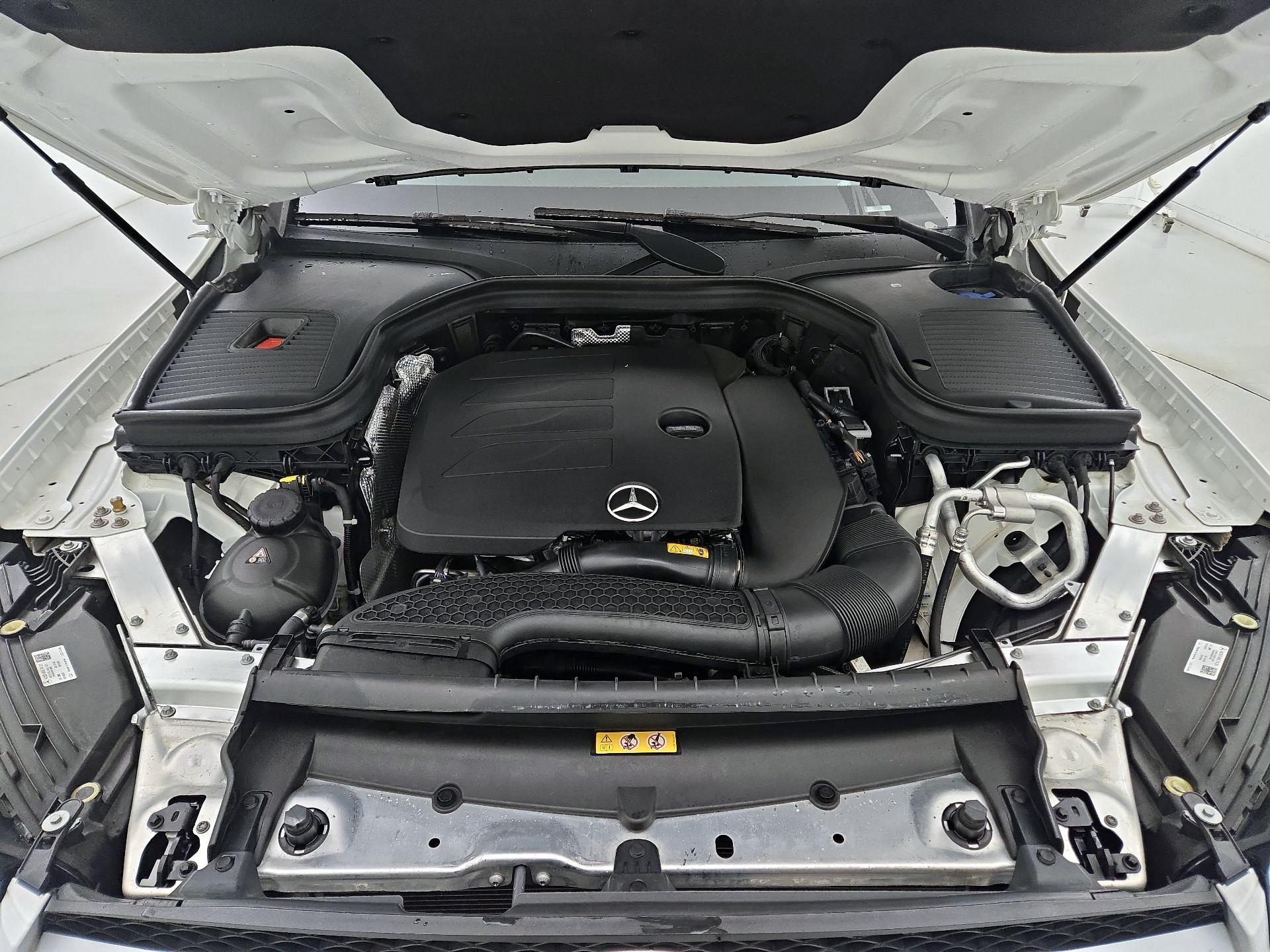 Thumbnail: 2021 Mercedes-Benz GLC - 20