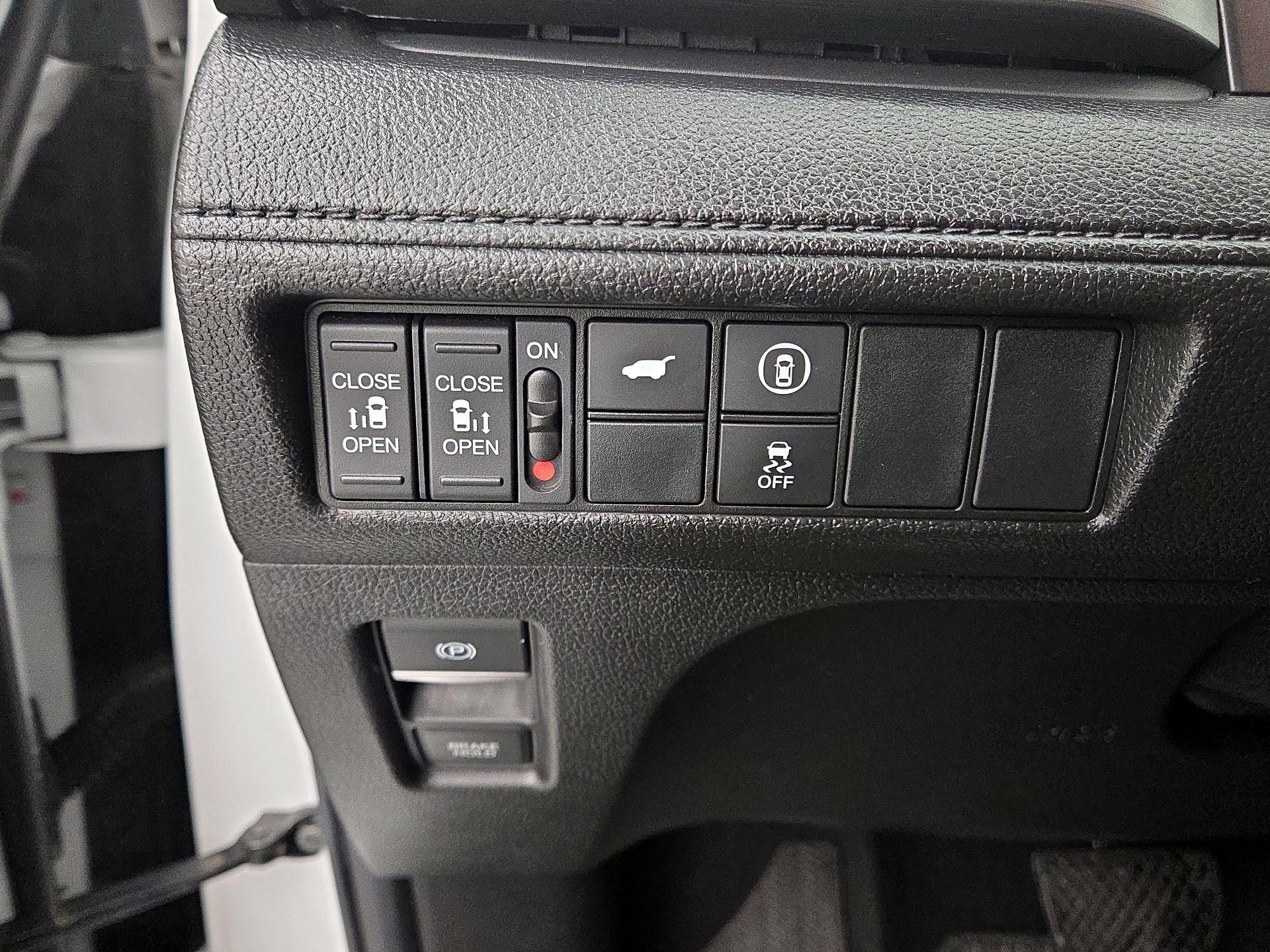 Thumbnail: 2022 Honda Odyssey - 13