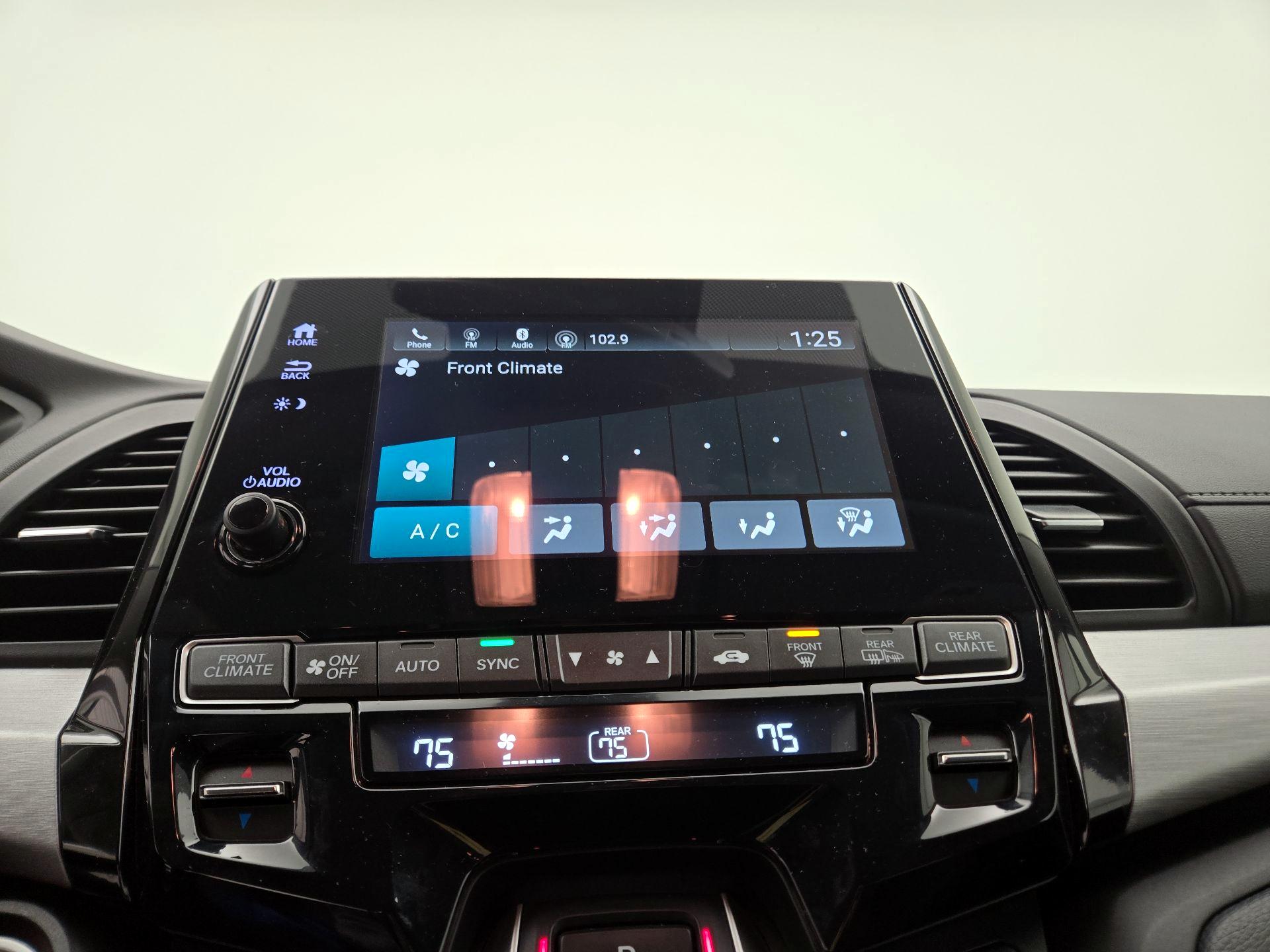 Thumbnail: 2022 Honda Odyssey - 16