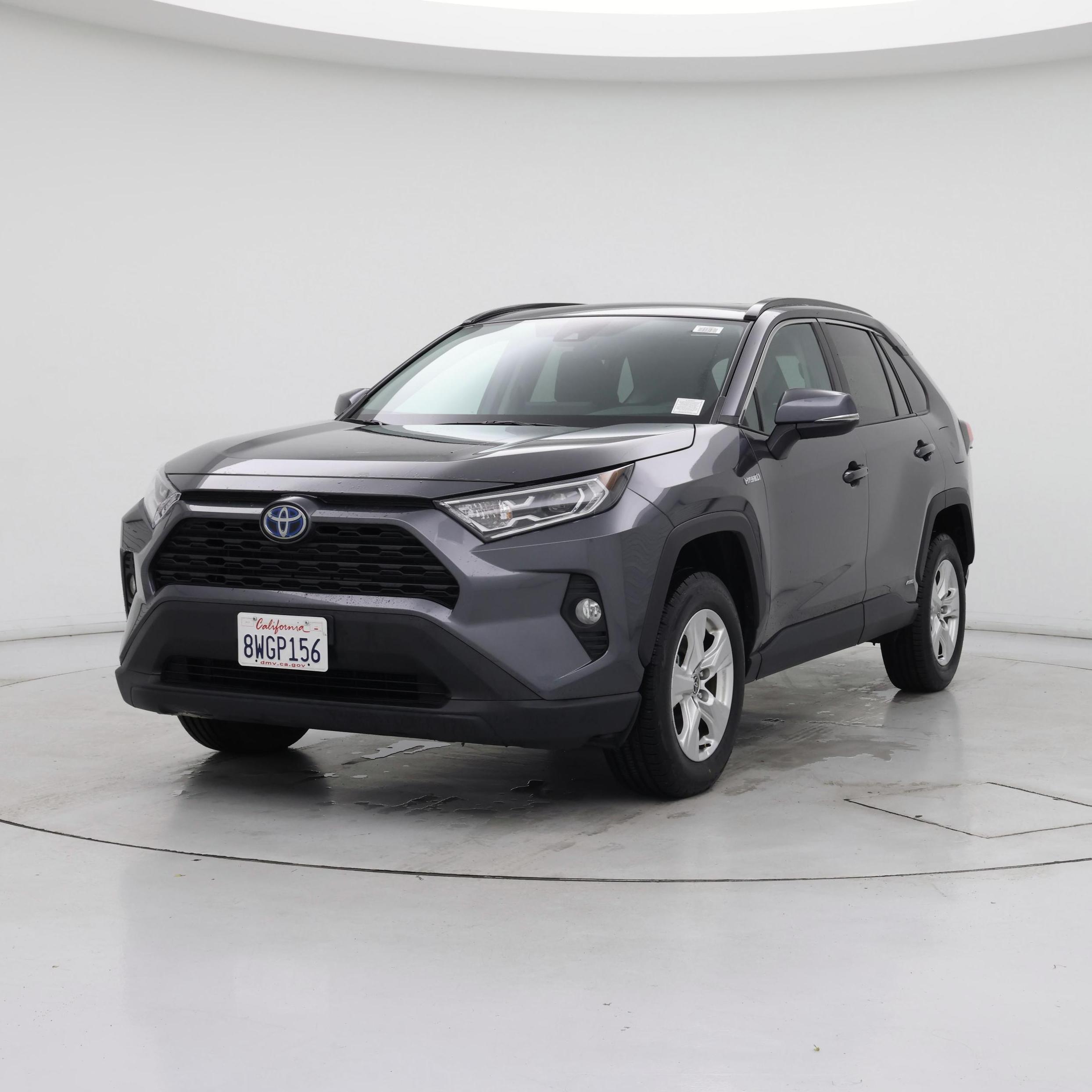 Thumbnail: 2021 Toyota RAV4 - 4