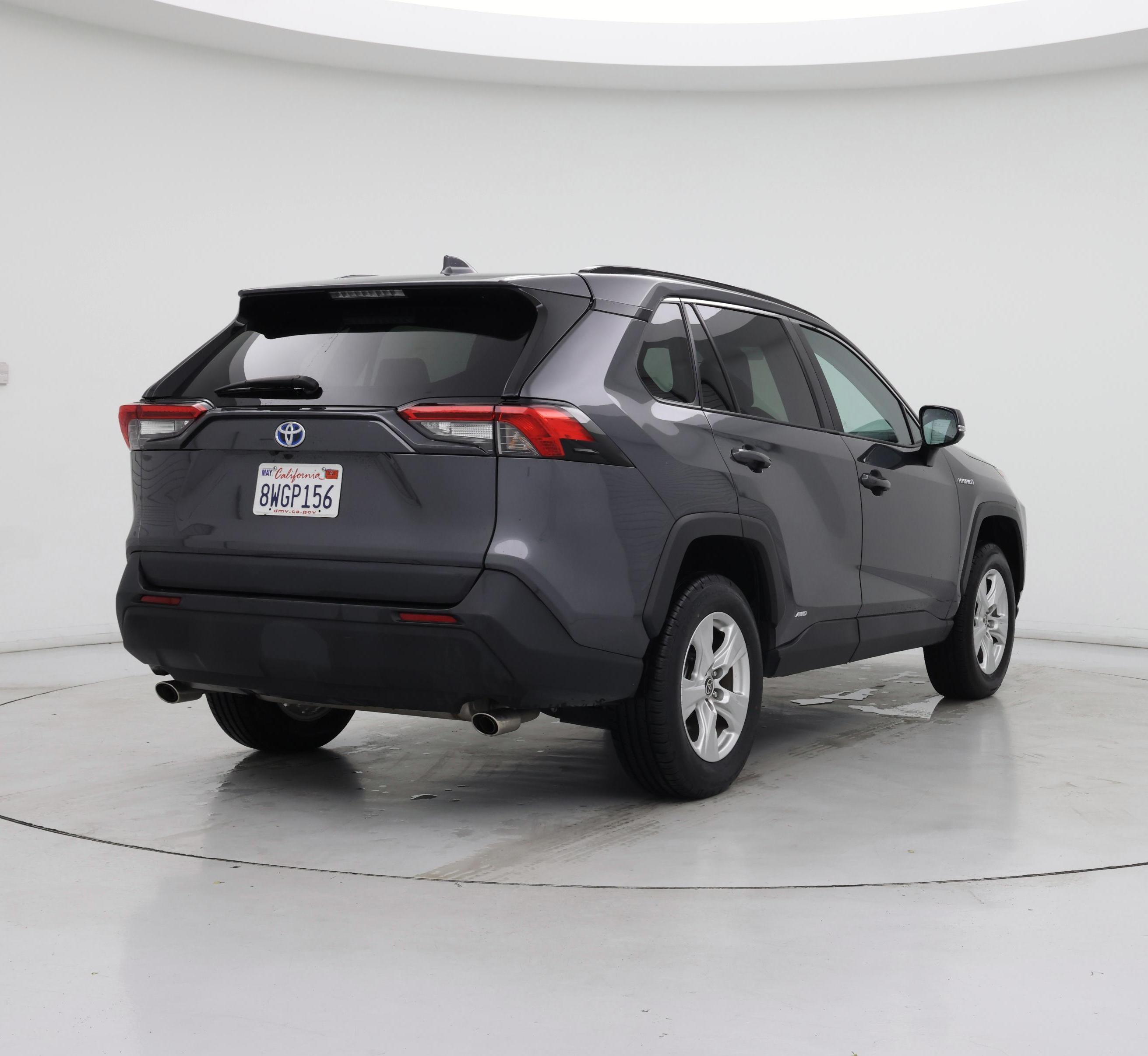 Thumbnail: 2021 Toyota RAV4 - 8