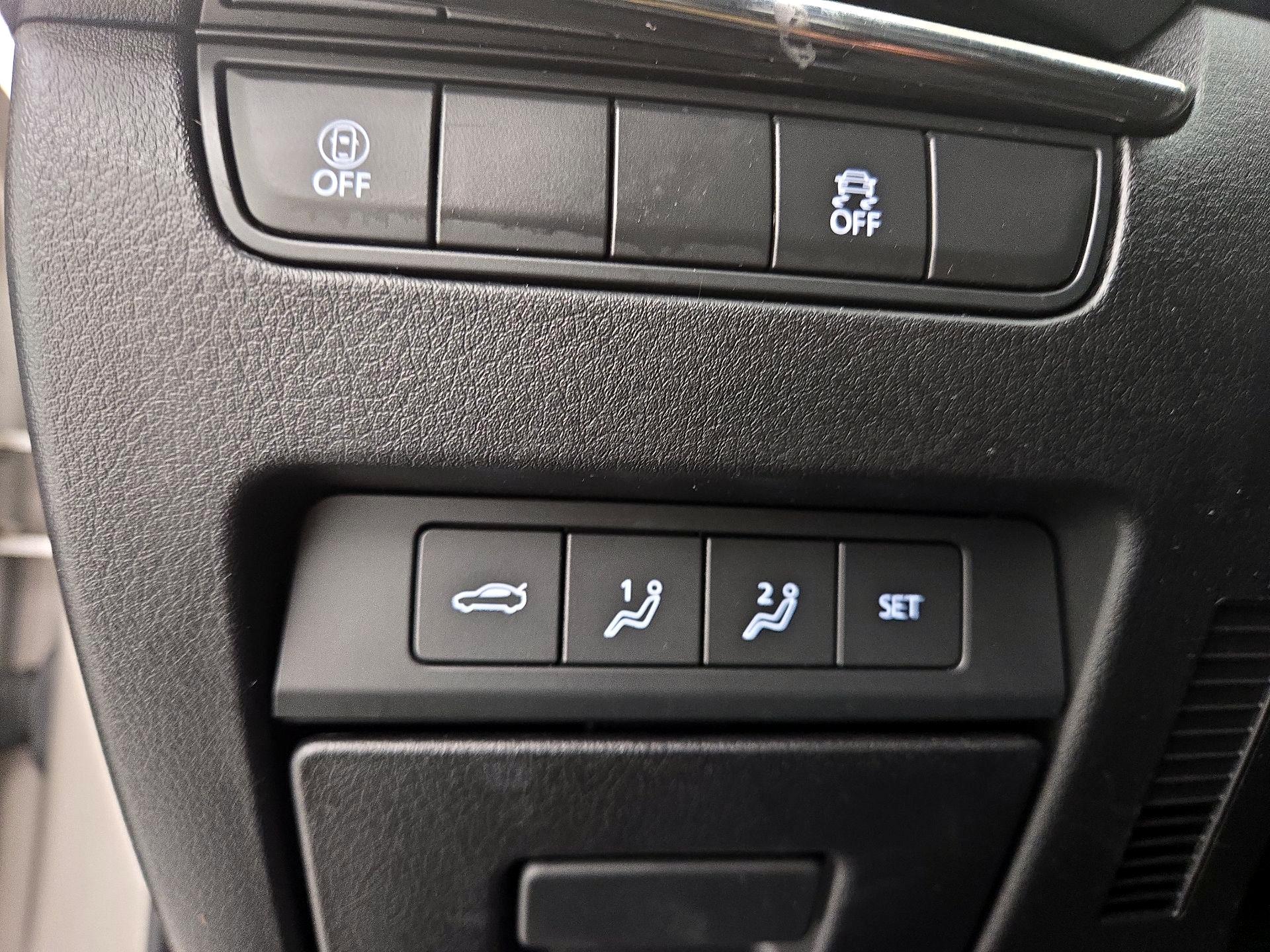 Thumbnail: 2022 Mazda Mazda3 - 13