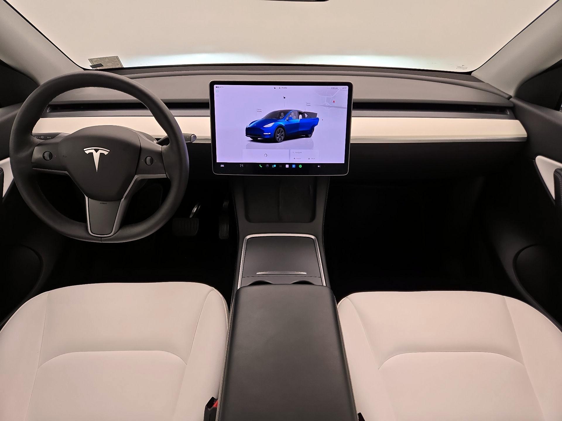 Thumbnail: 2022 Tesla Model Y - 9