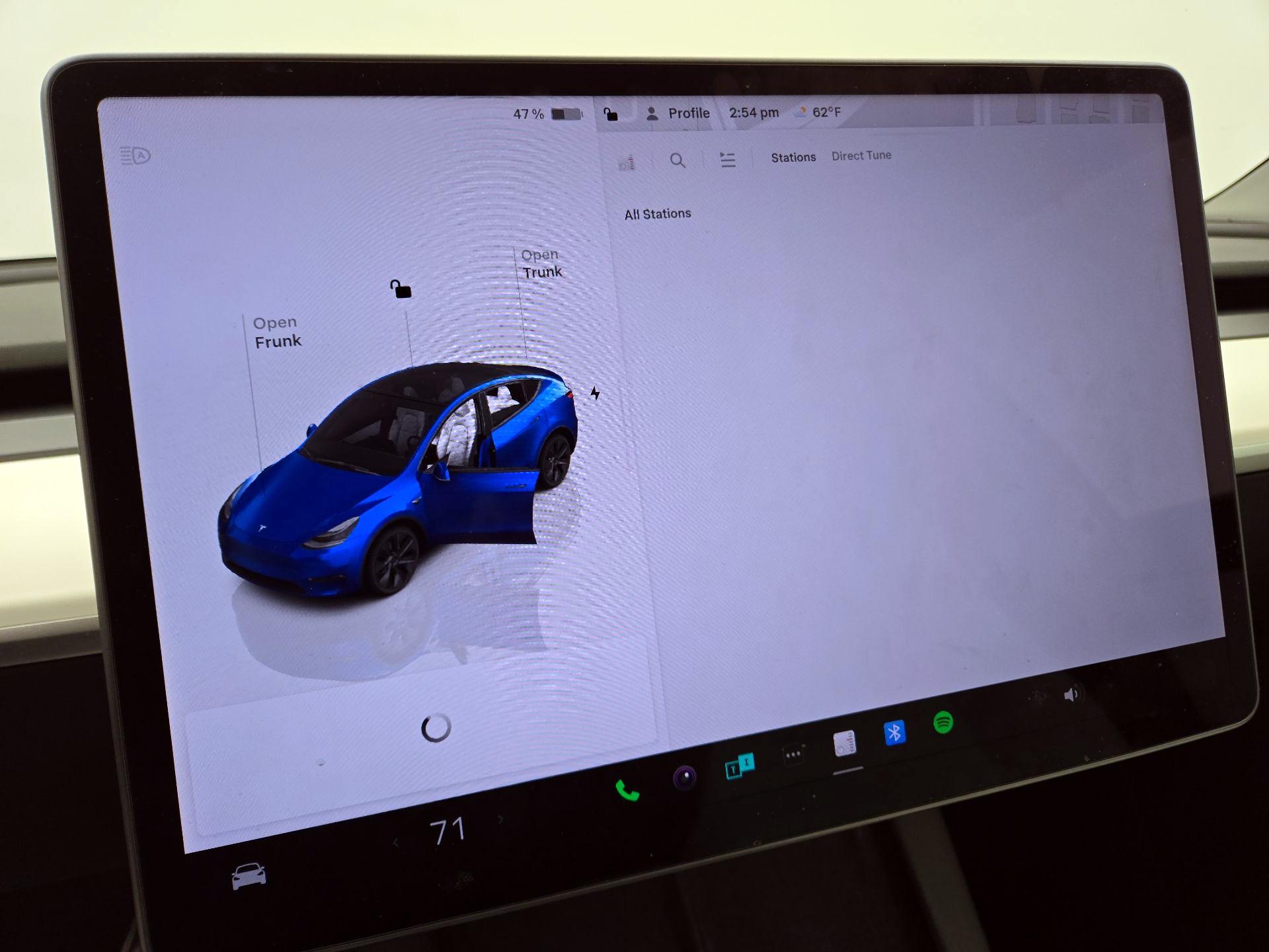 Thumbnail: 2022 Tesla Model Y - 16