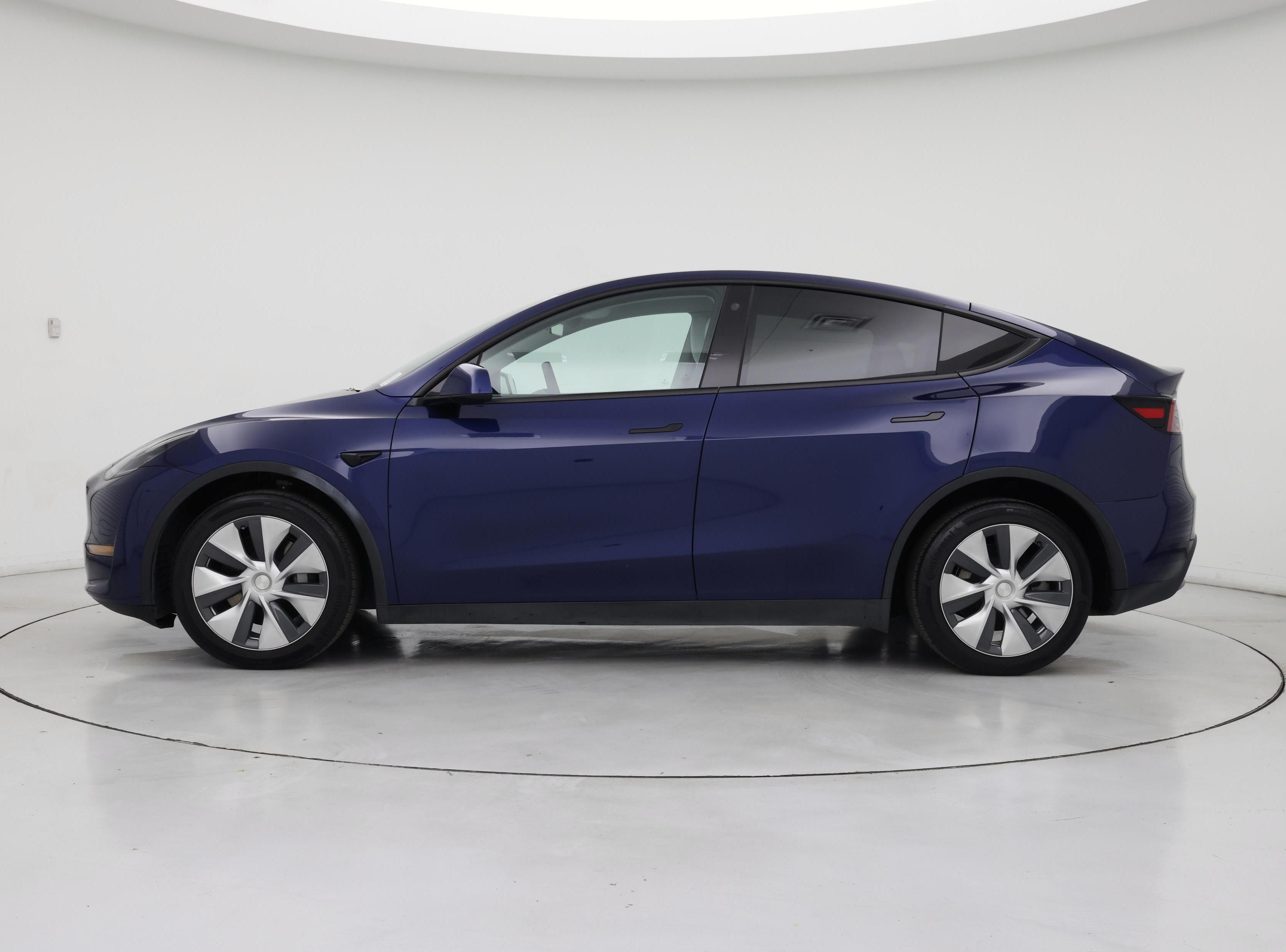 Thumbnail: 2022 Tesla Model Y - 3