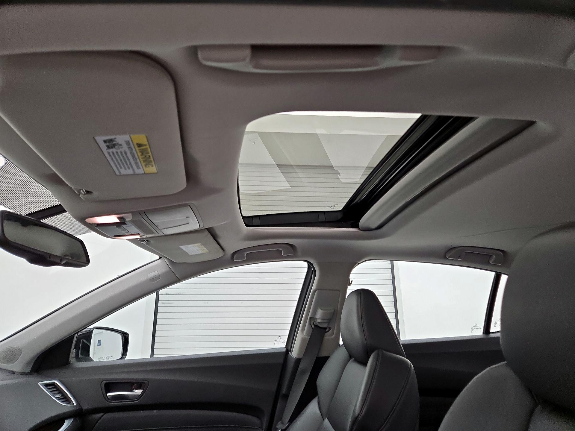 Thumbnail: 2016 Acura TLX - 19