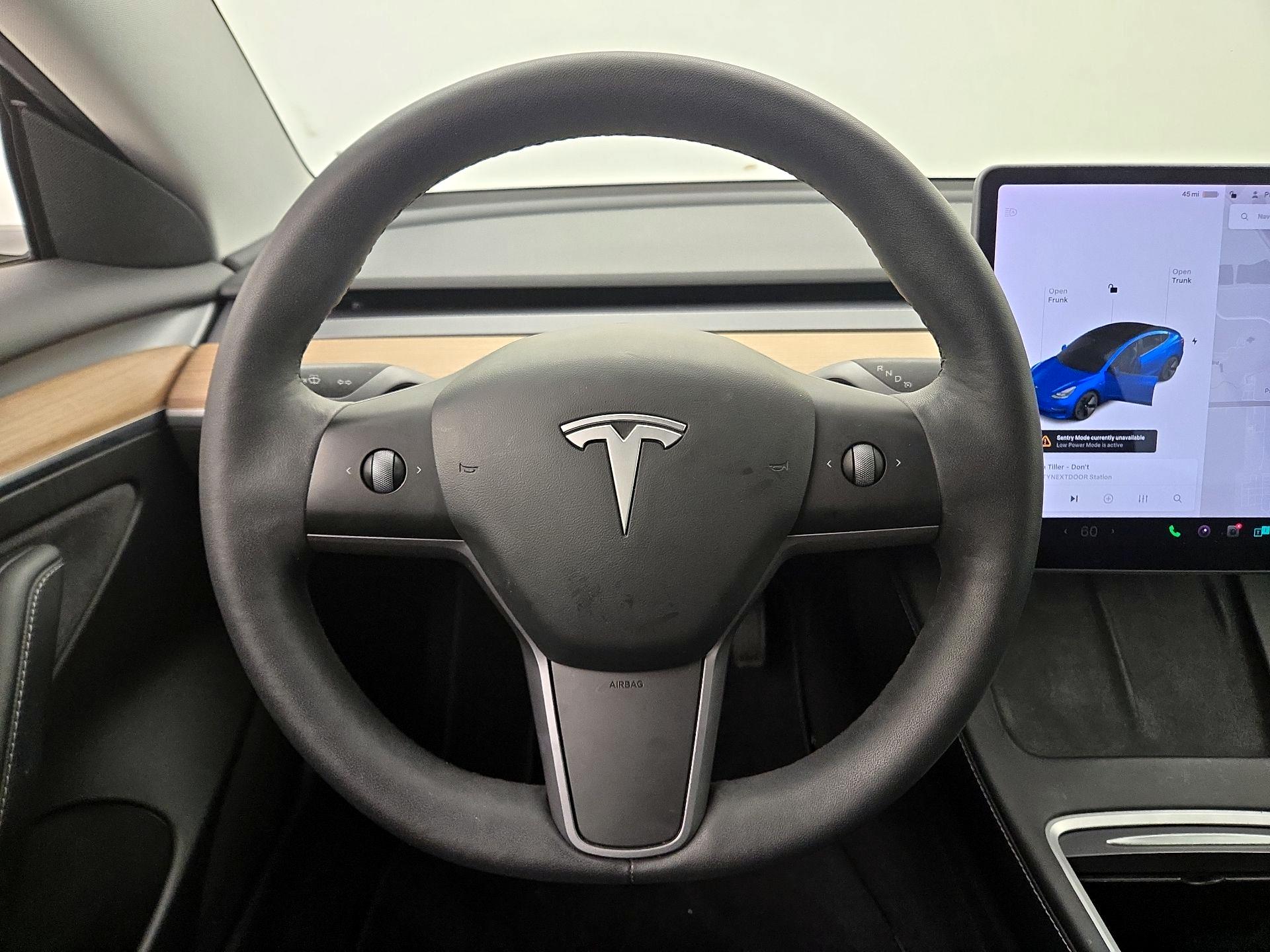 Thumbnail: 2021 Tesla Model 3 - 10
