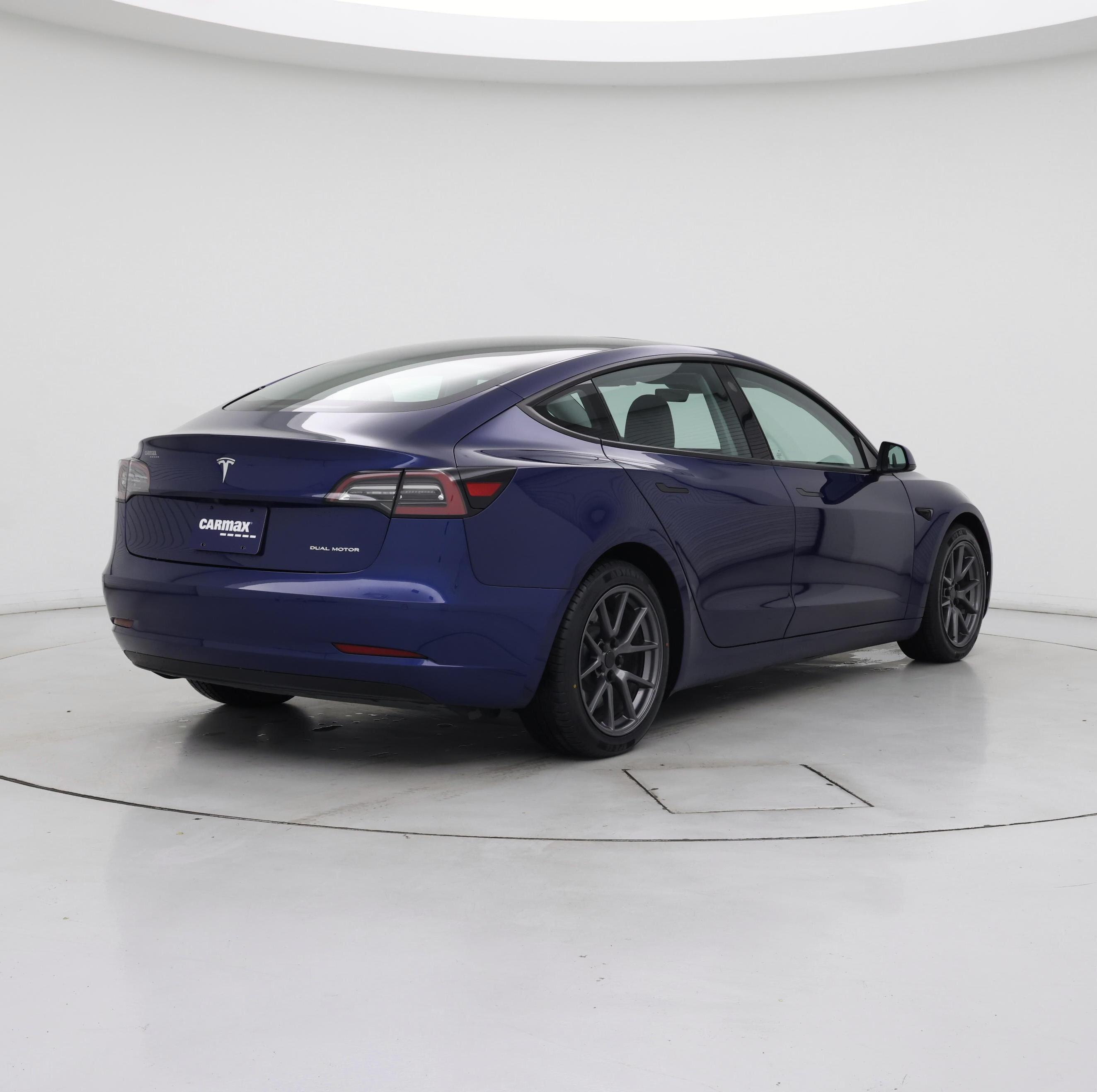 Thumbnail: 2021 Tesla Model 3 - 8