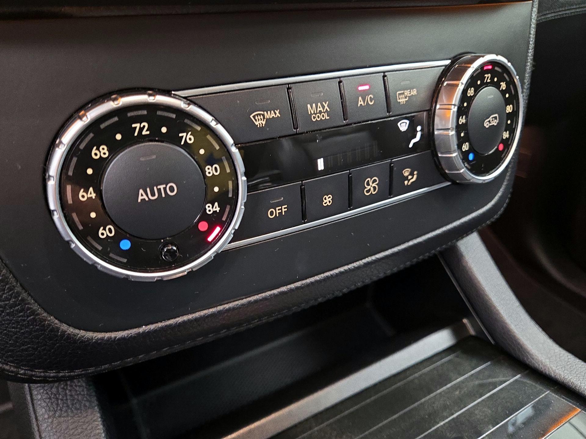 Thumbnail: 2016 Mercedes-Benz GLE - 17