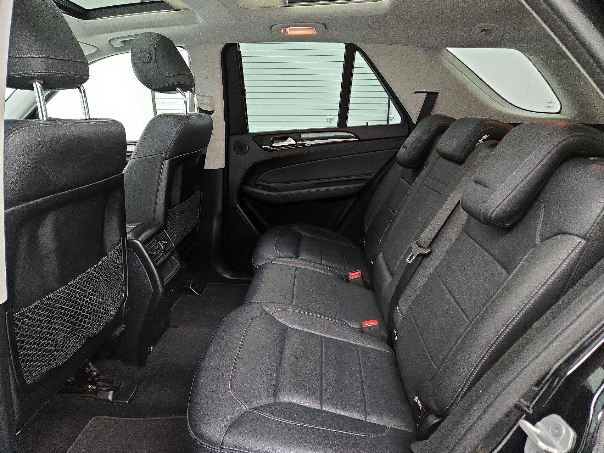 Thumbnail: 2016 Mercedes-Benz GLE - 20