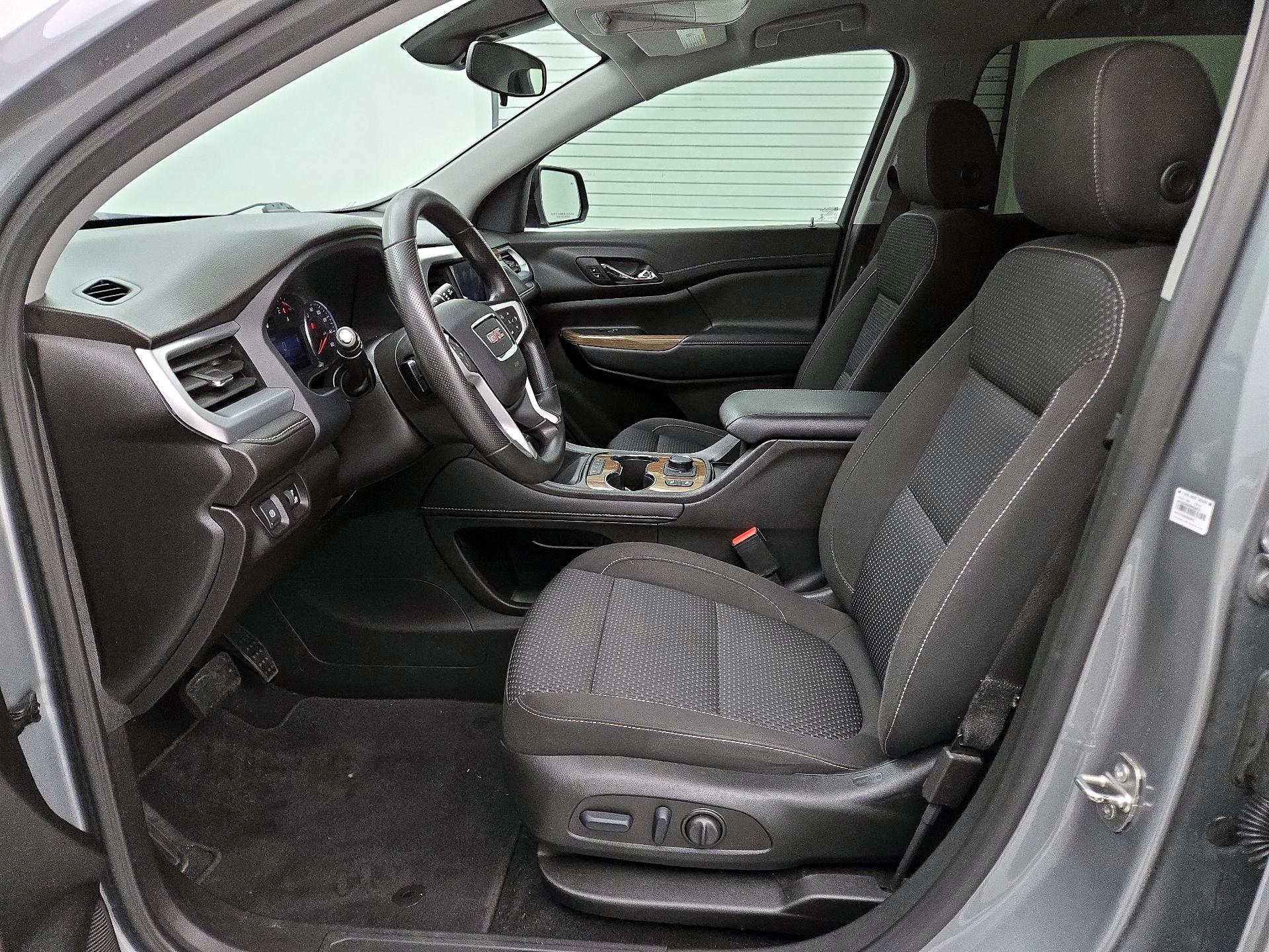 Thumbnail: 2023 GMC Acadia - 11