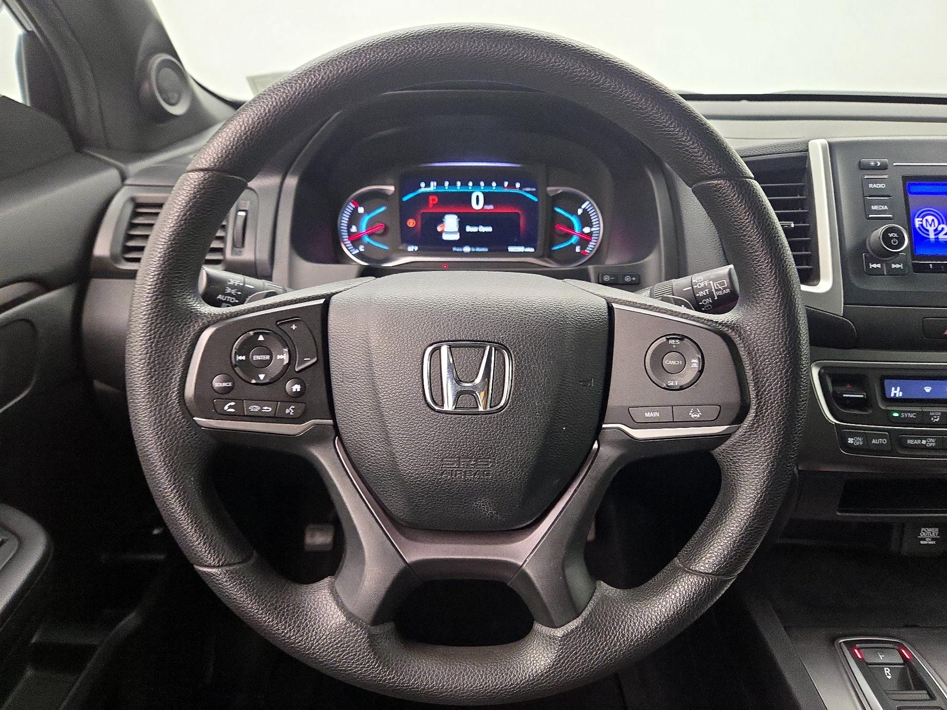 Thumbnail: 2019 Honda Passport - 10