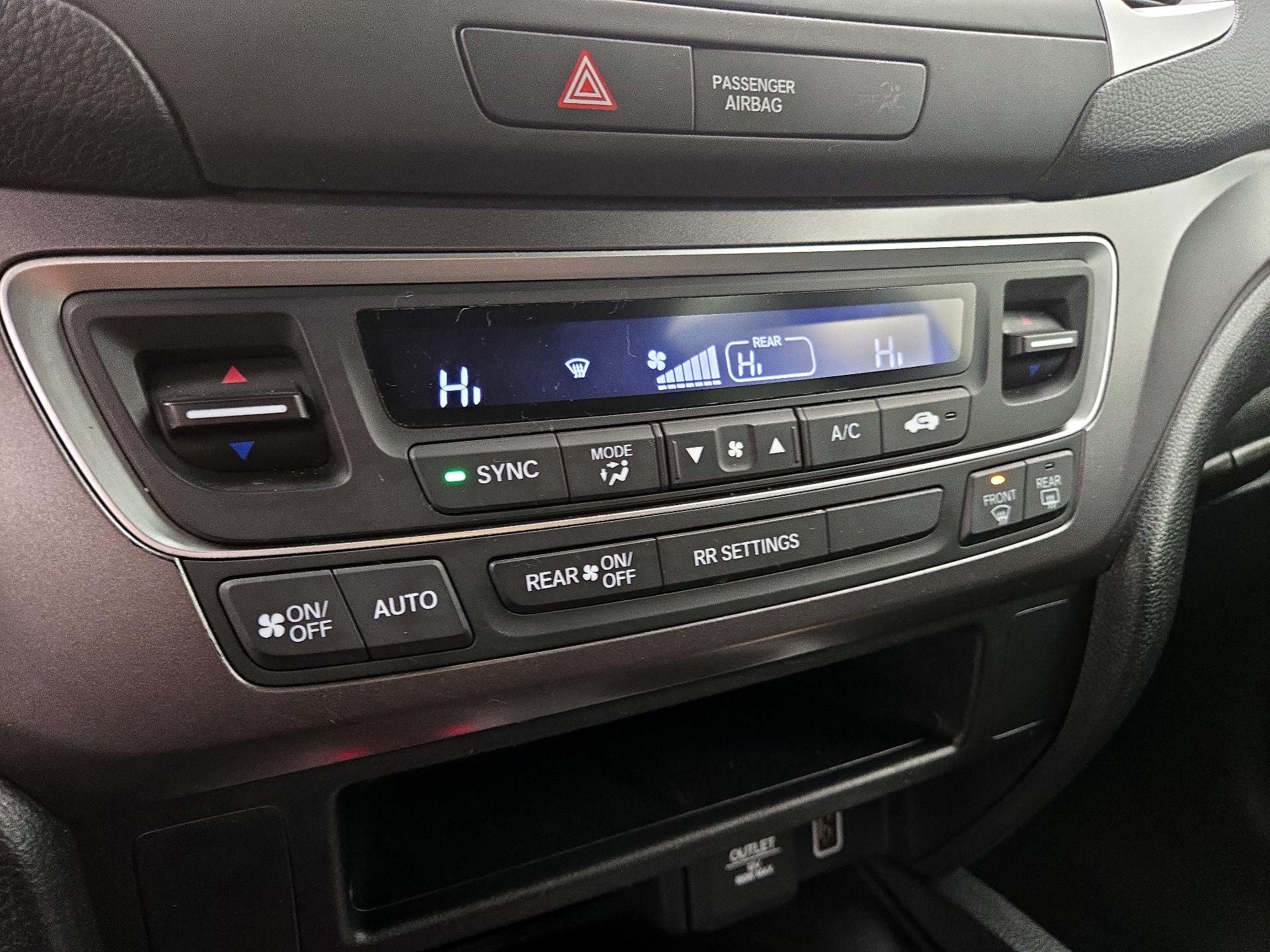 Thumbnail: 2019 Honda Passport - 16