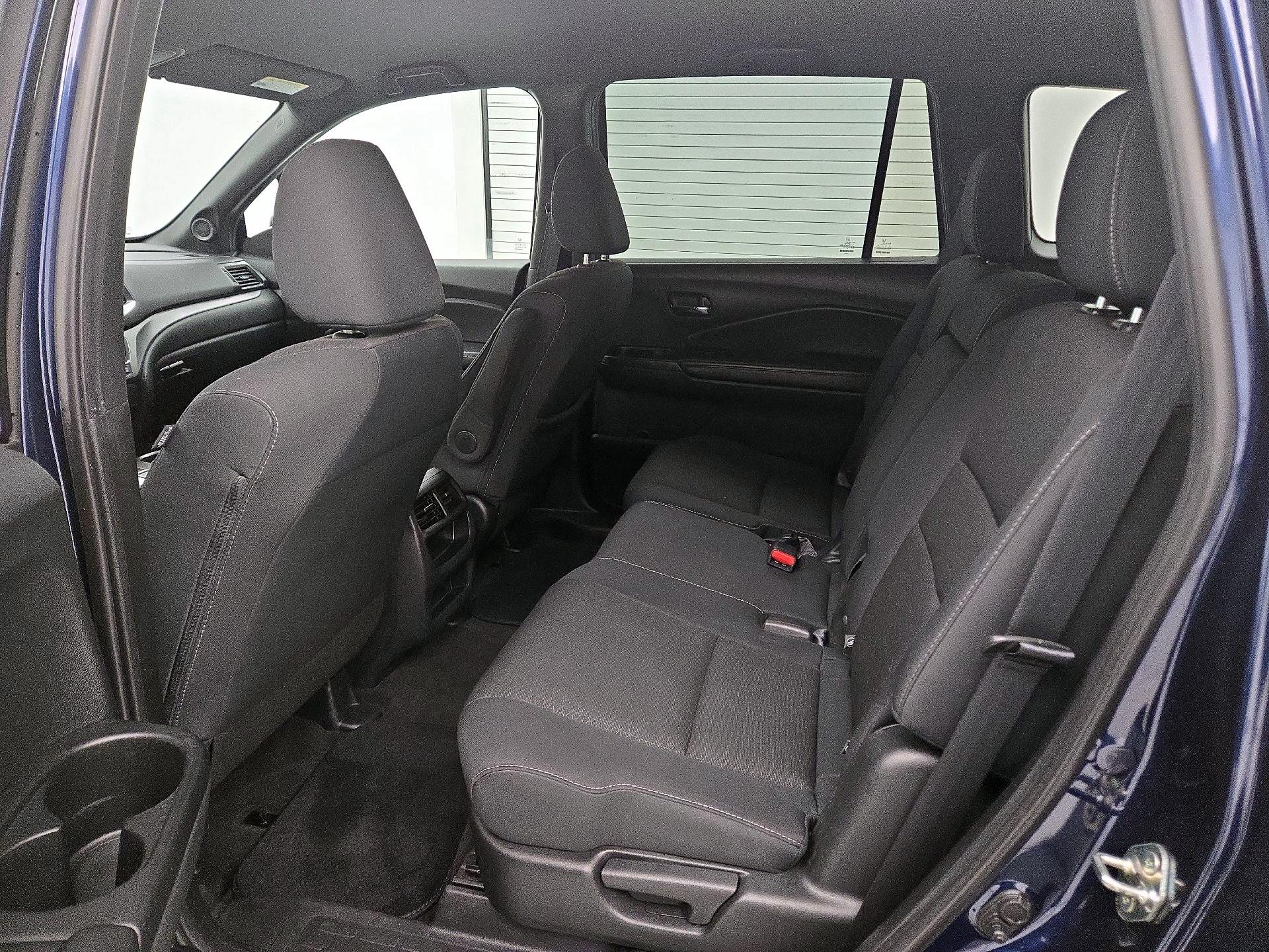 Thumbnail: 2019 Honda Passport - 18