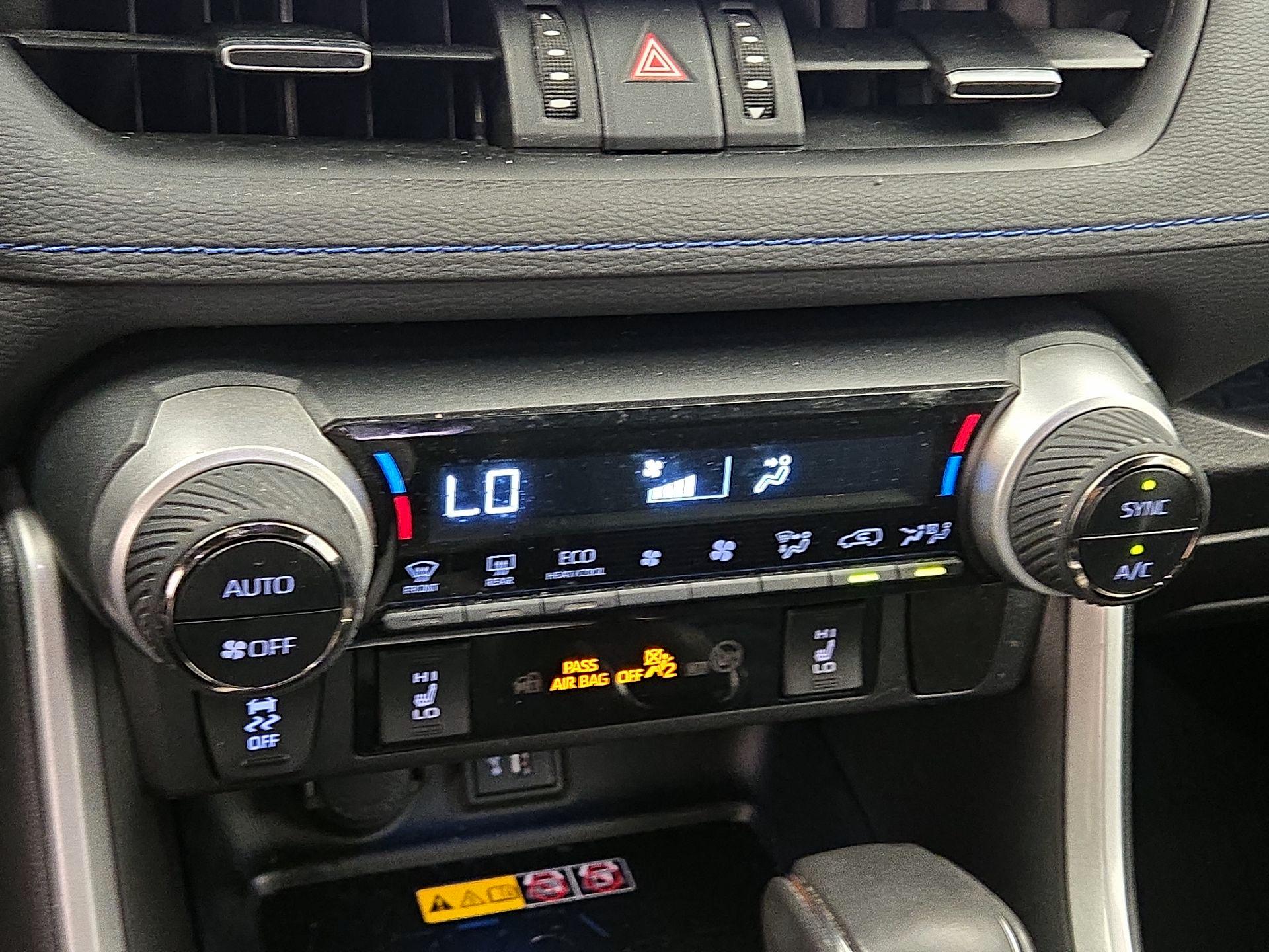 Thumbnail: 2023 Toyota RAV4 - 17