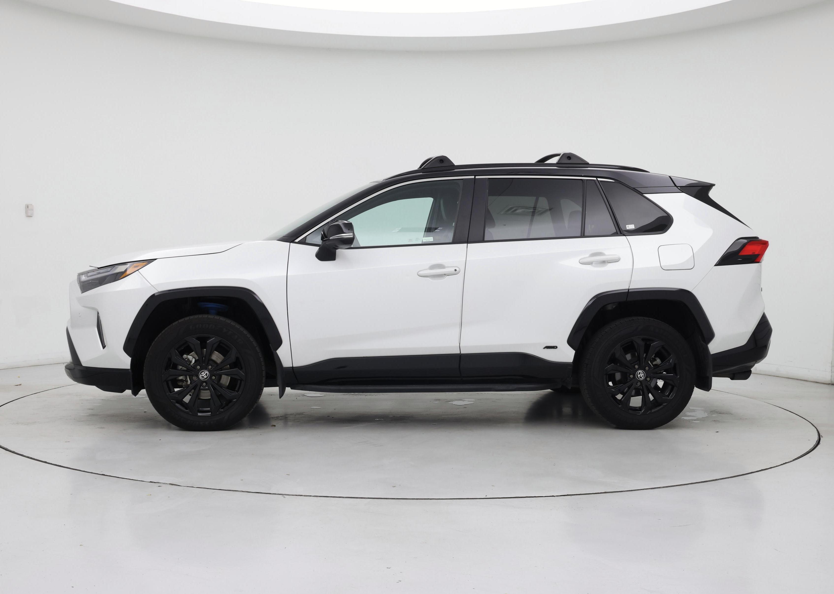 Thumbnail: 2023 Toyota RAV4 - 3