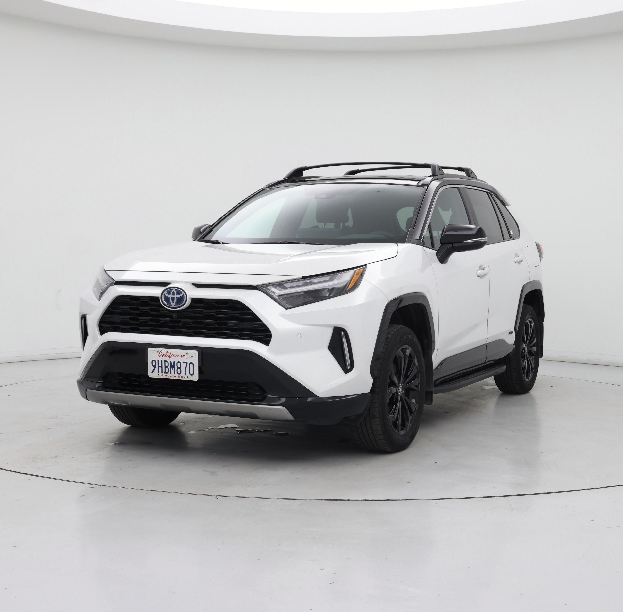 Thumbnail: 2023 Toyota RAV4 - 4
