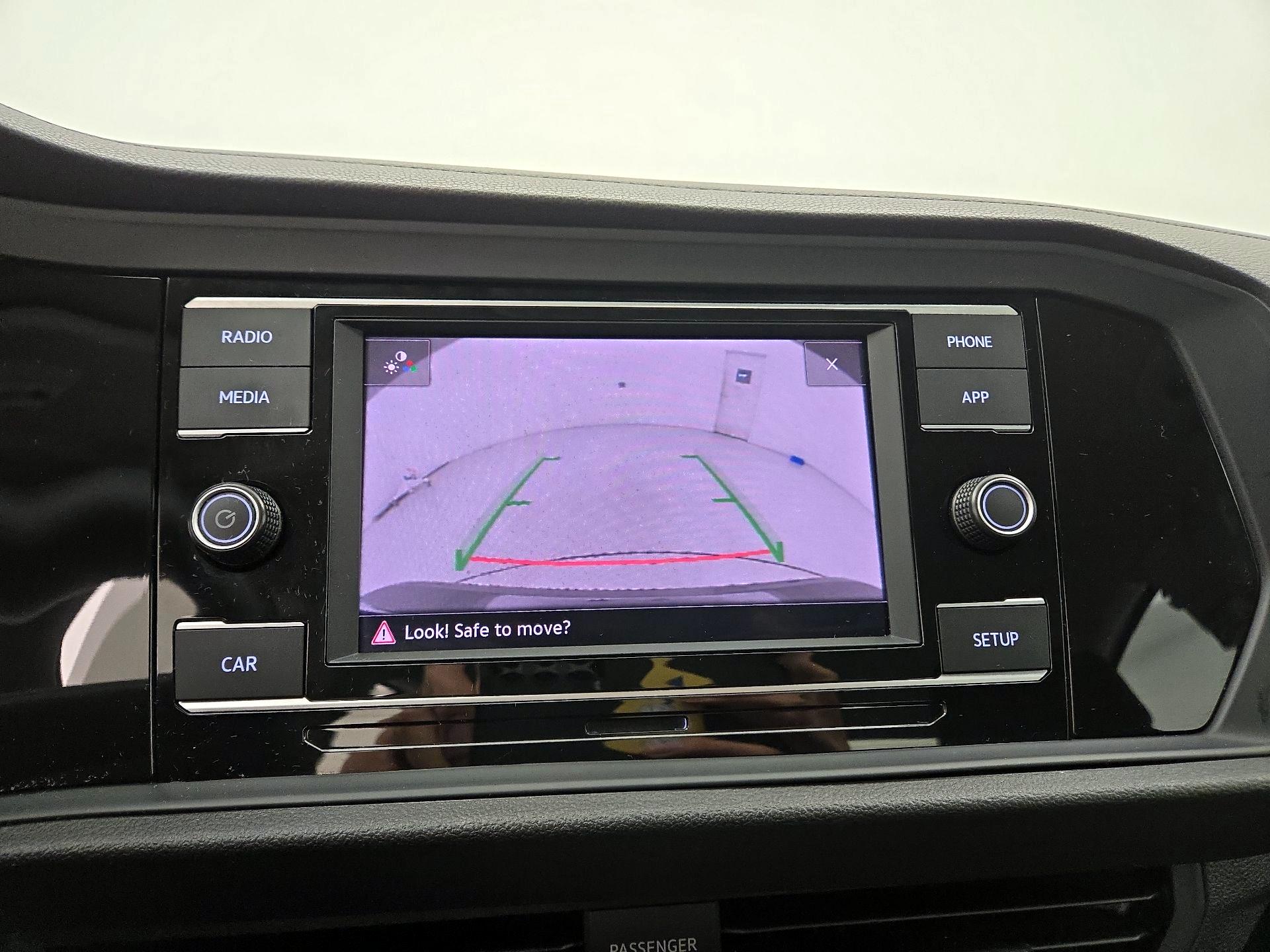 Thumbnail: 2019 Volkswagen Jetta - 14