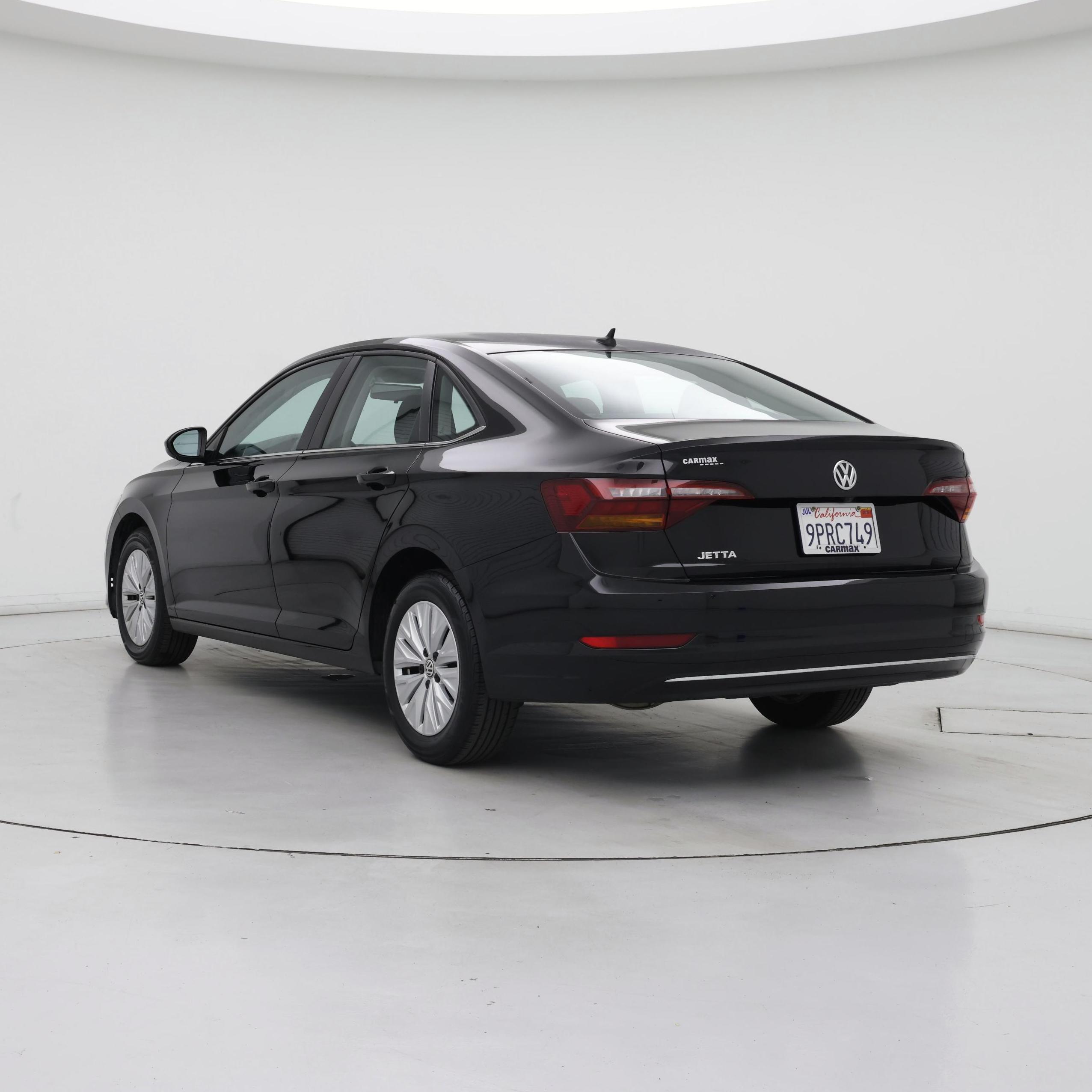 Thumbnail: 2019 Volkswagen Jetta - 2