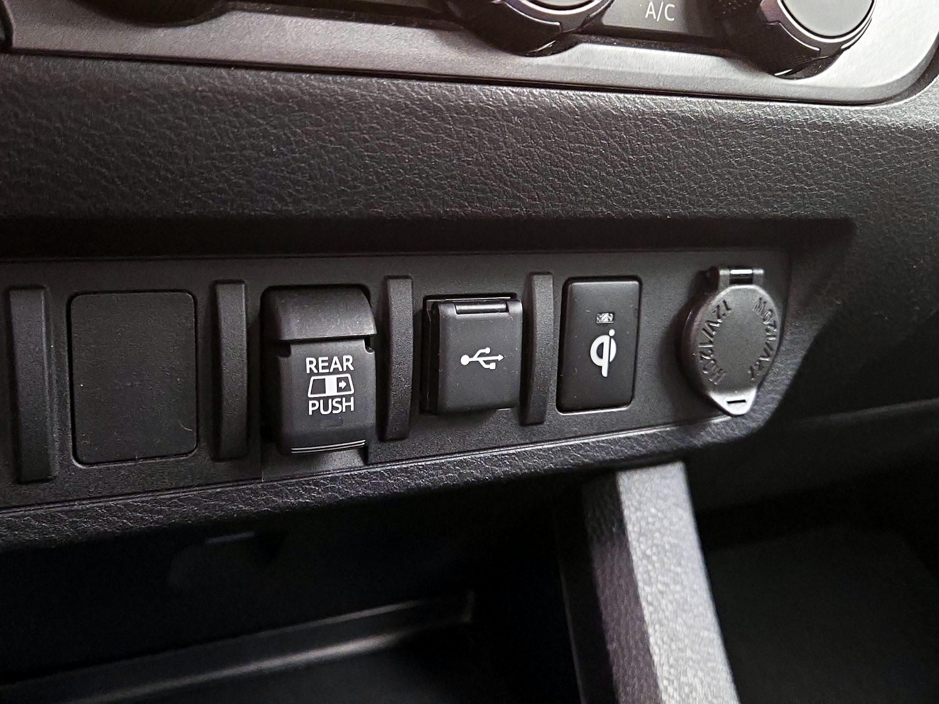 Thumbnail: 2023 Toyota Tacoma - 18