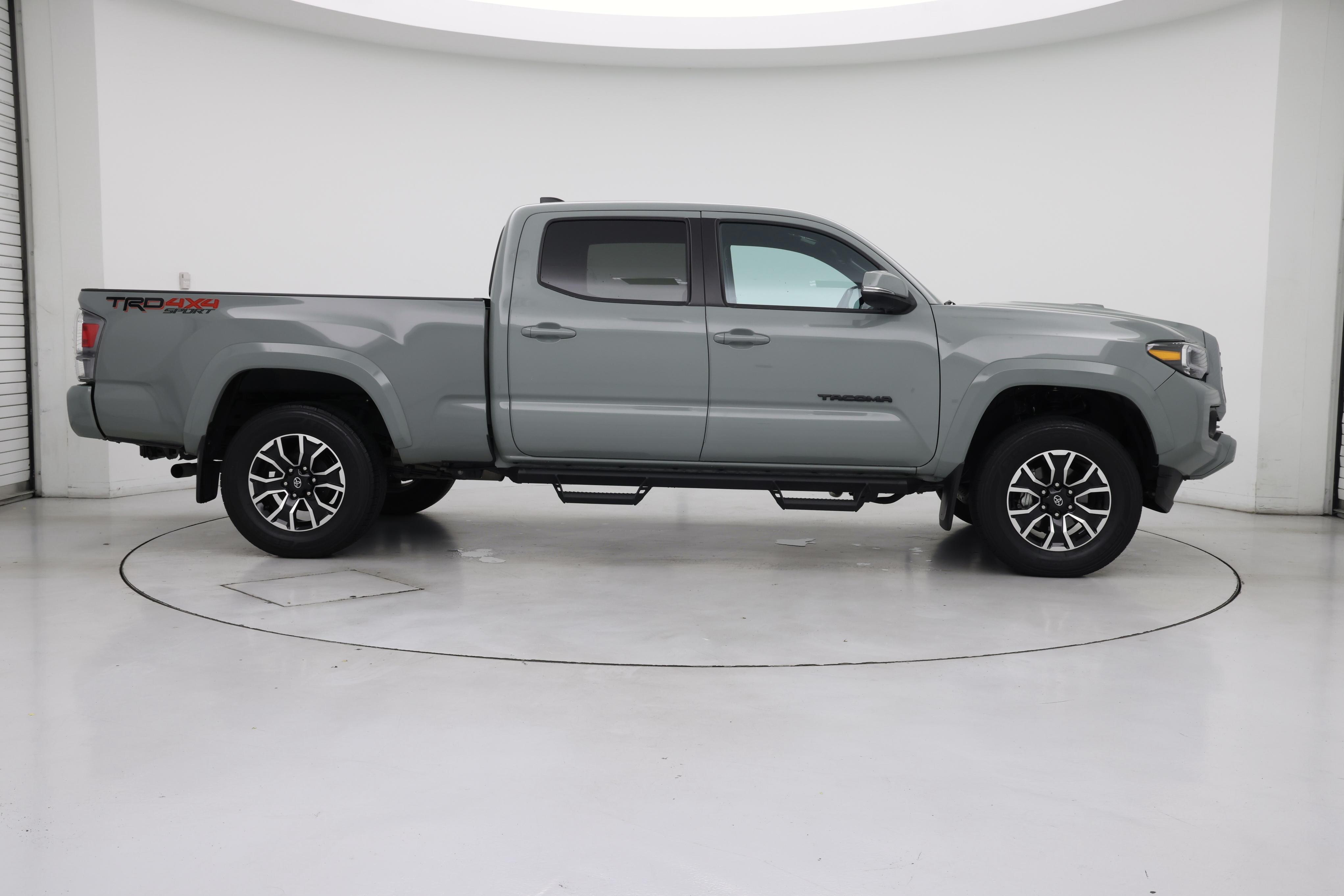 Thumbnail: 2023 Toyota Tacoma - 7