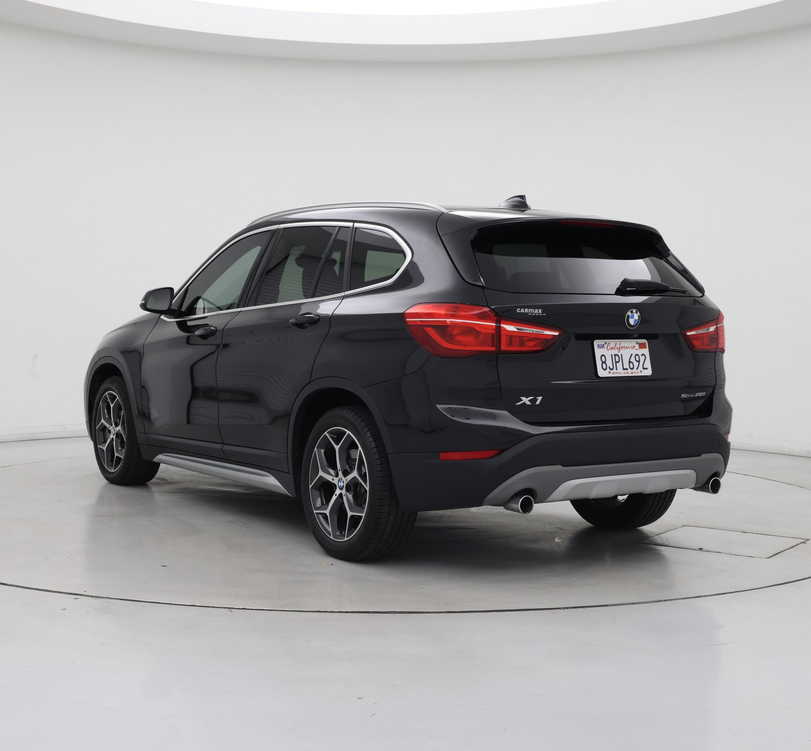 Thumbnail: 2019 BMW X1 - 2