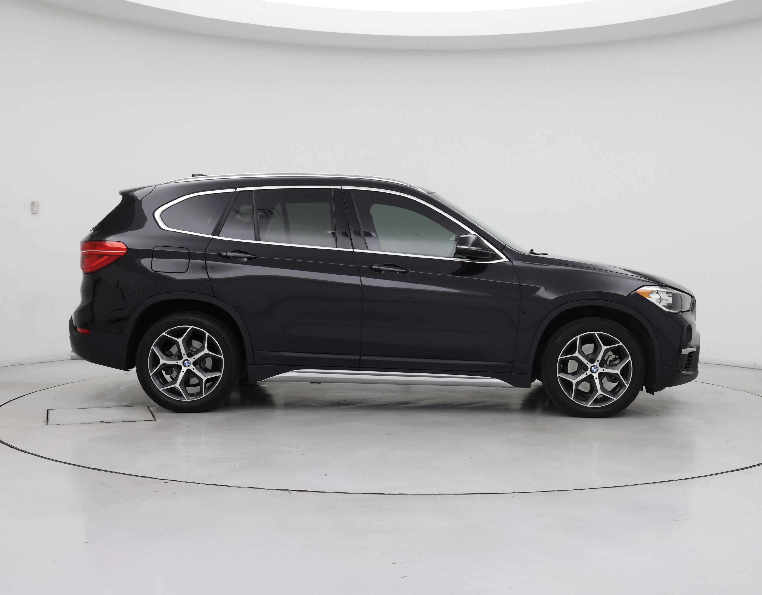Thumbnail: 2019 BMW X1 - 7